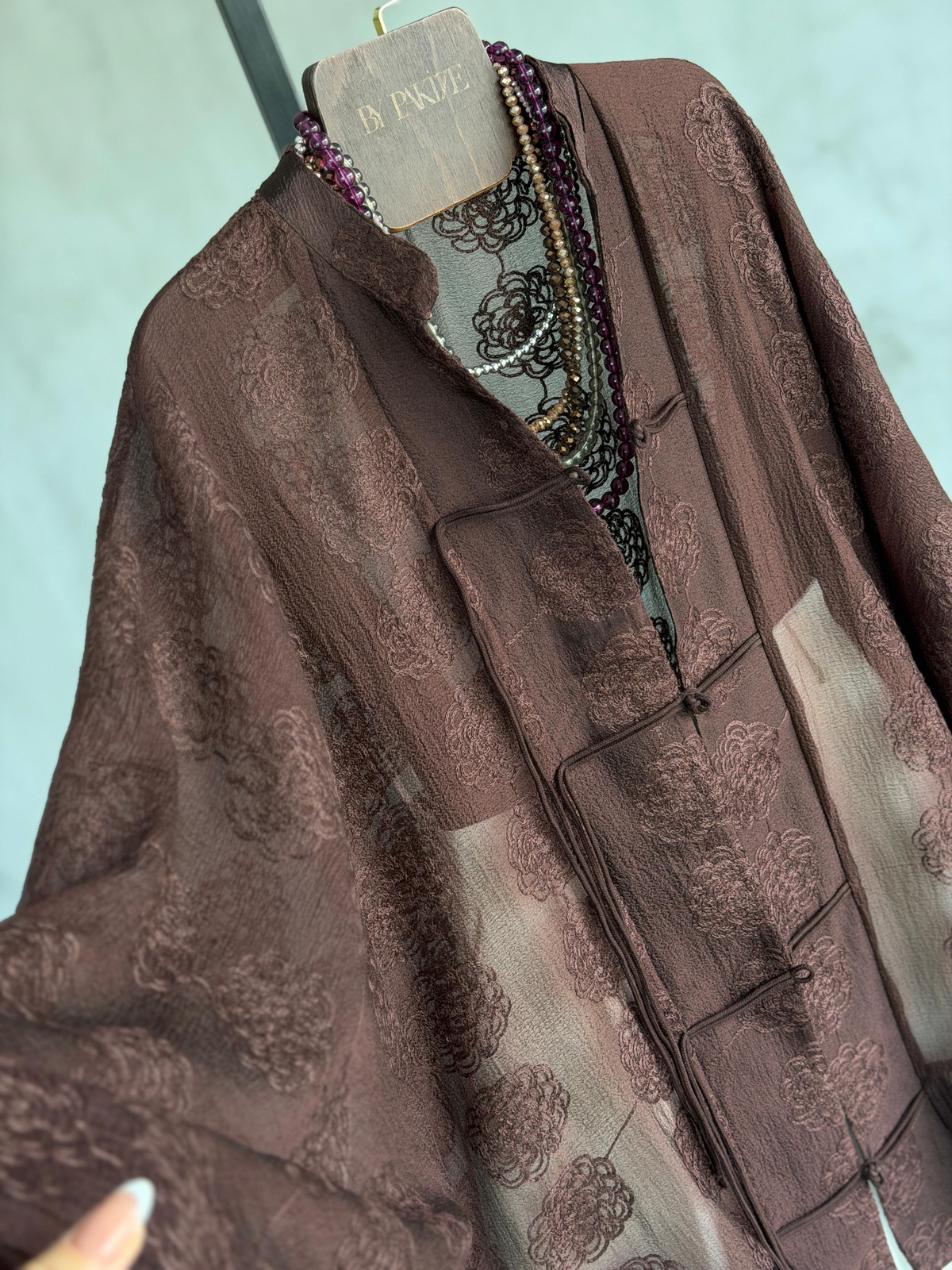 Premium Brode Kumaş Bağlama Detaylı Kimono Gömlek (Kahve)