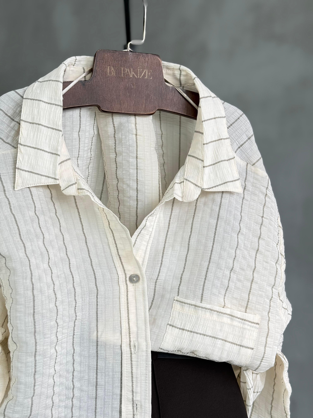 Premium Düşük Omuz Oversize Çizgili Gömlek (Ekru)