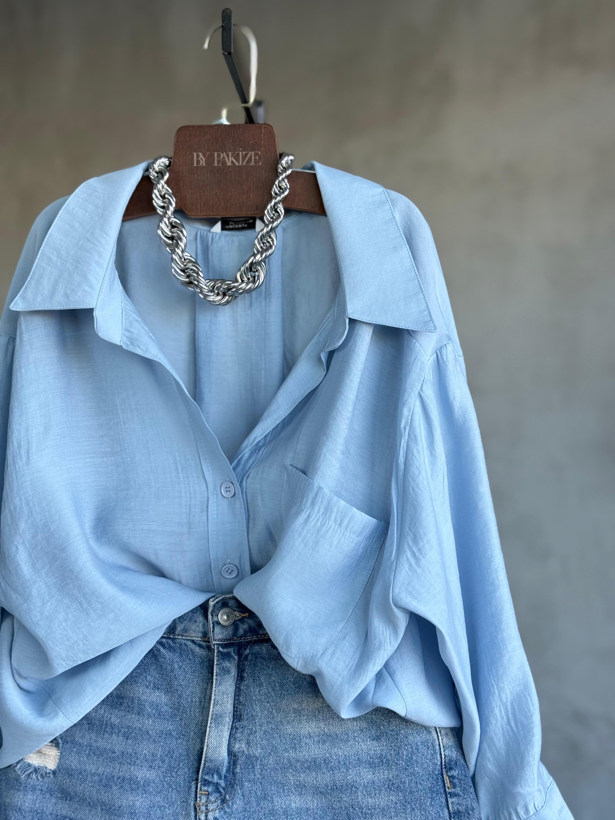 Premium Düşük Omuzlu Oversize Gömlek (Açık Mavi)