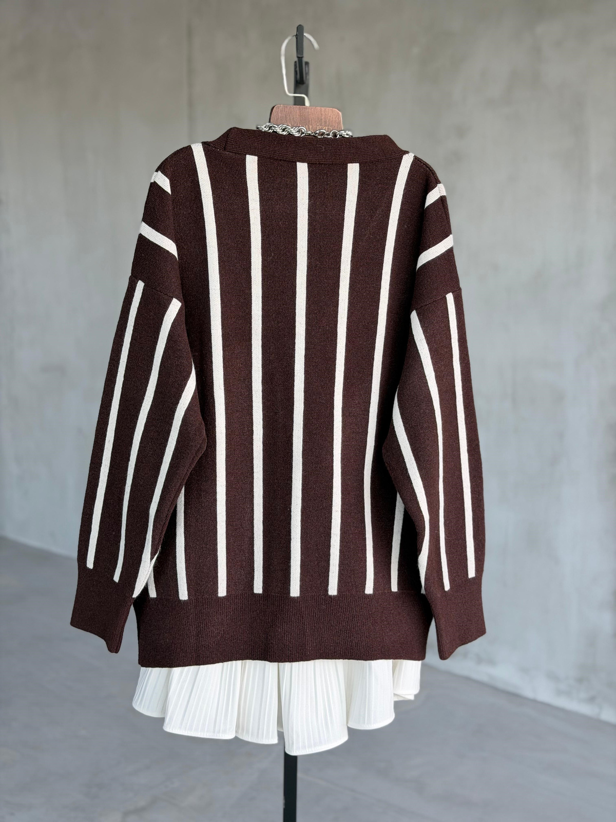 Premium Kaşmir Dokulu Çizgili Oversize Hırka (Kahve)
