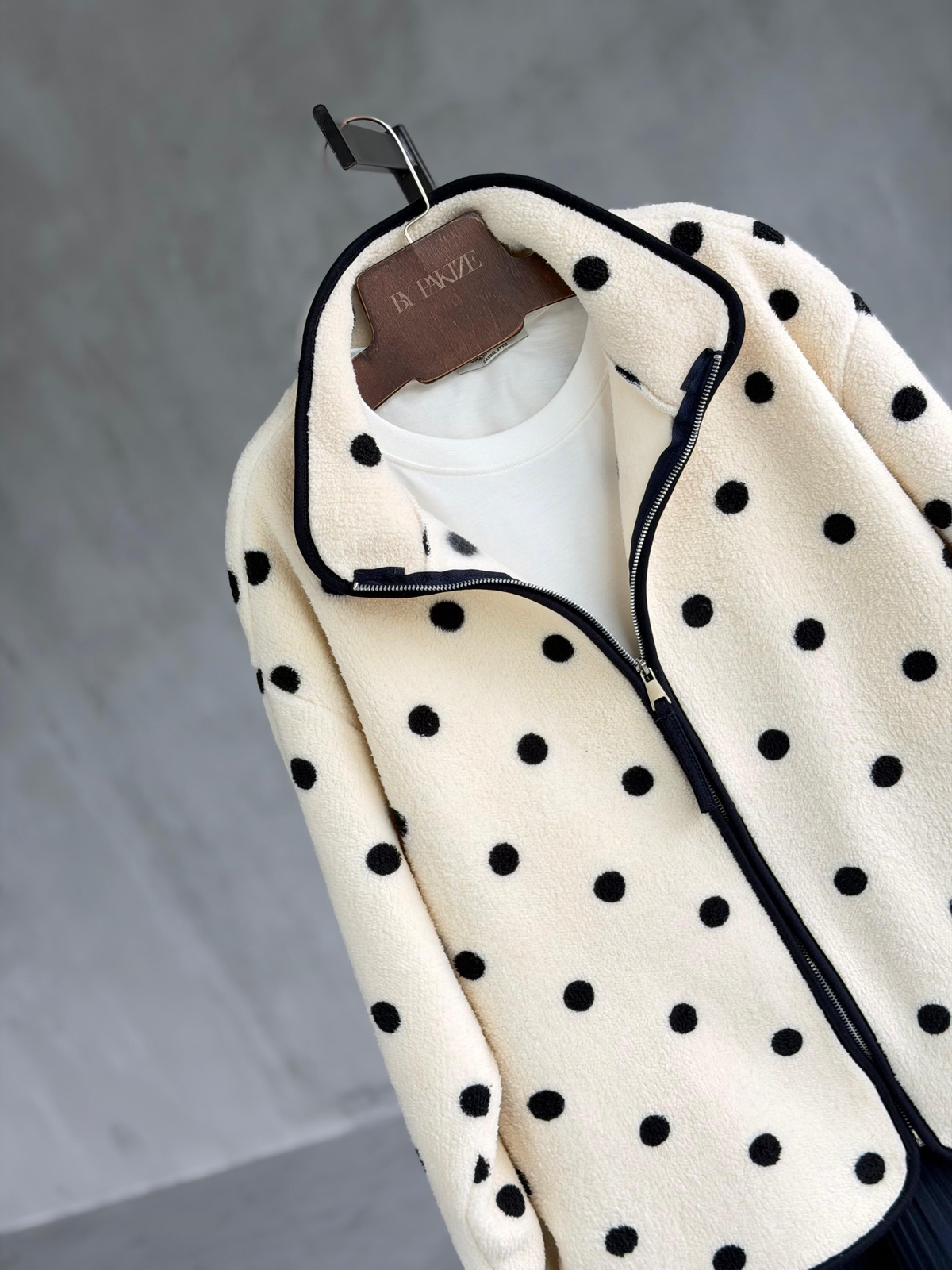 Puantiye Desenli Peluş Teddy Ceket (Ekru)