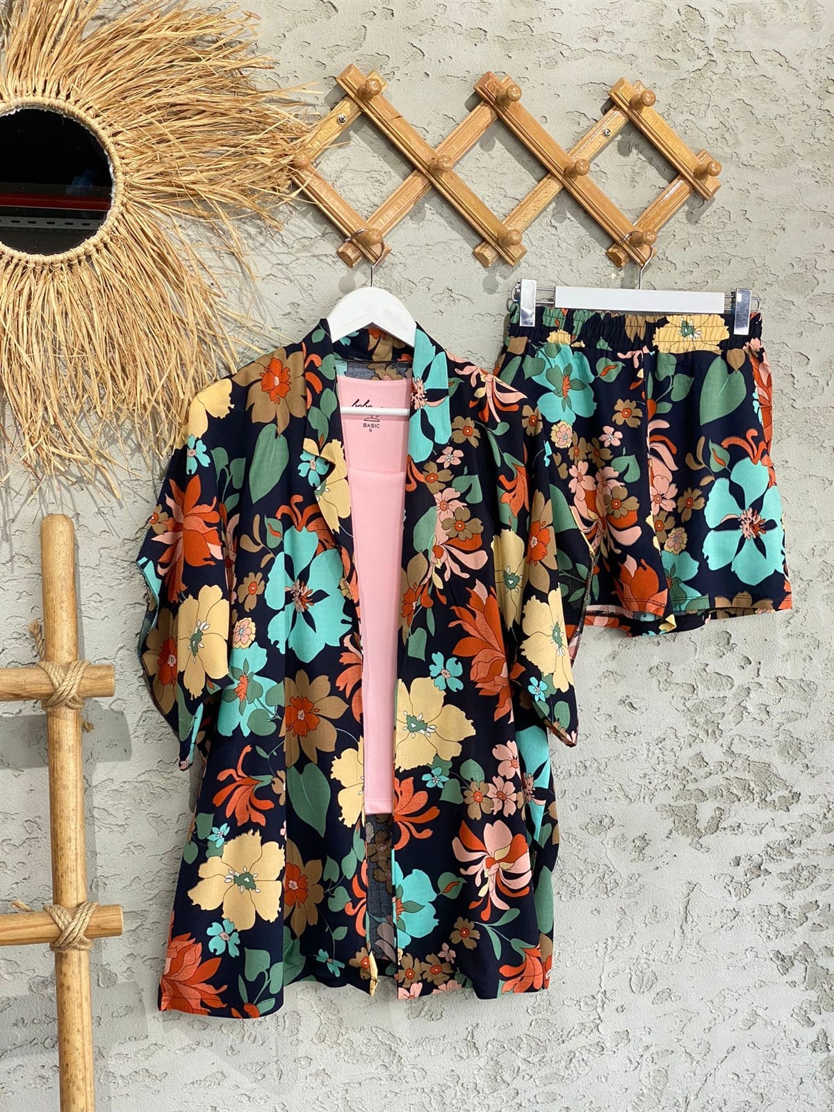 Sakura Çiçeği Desenli Kimono Şort Takım
