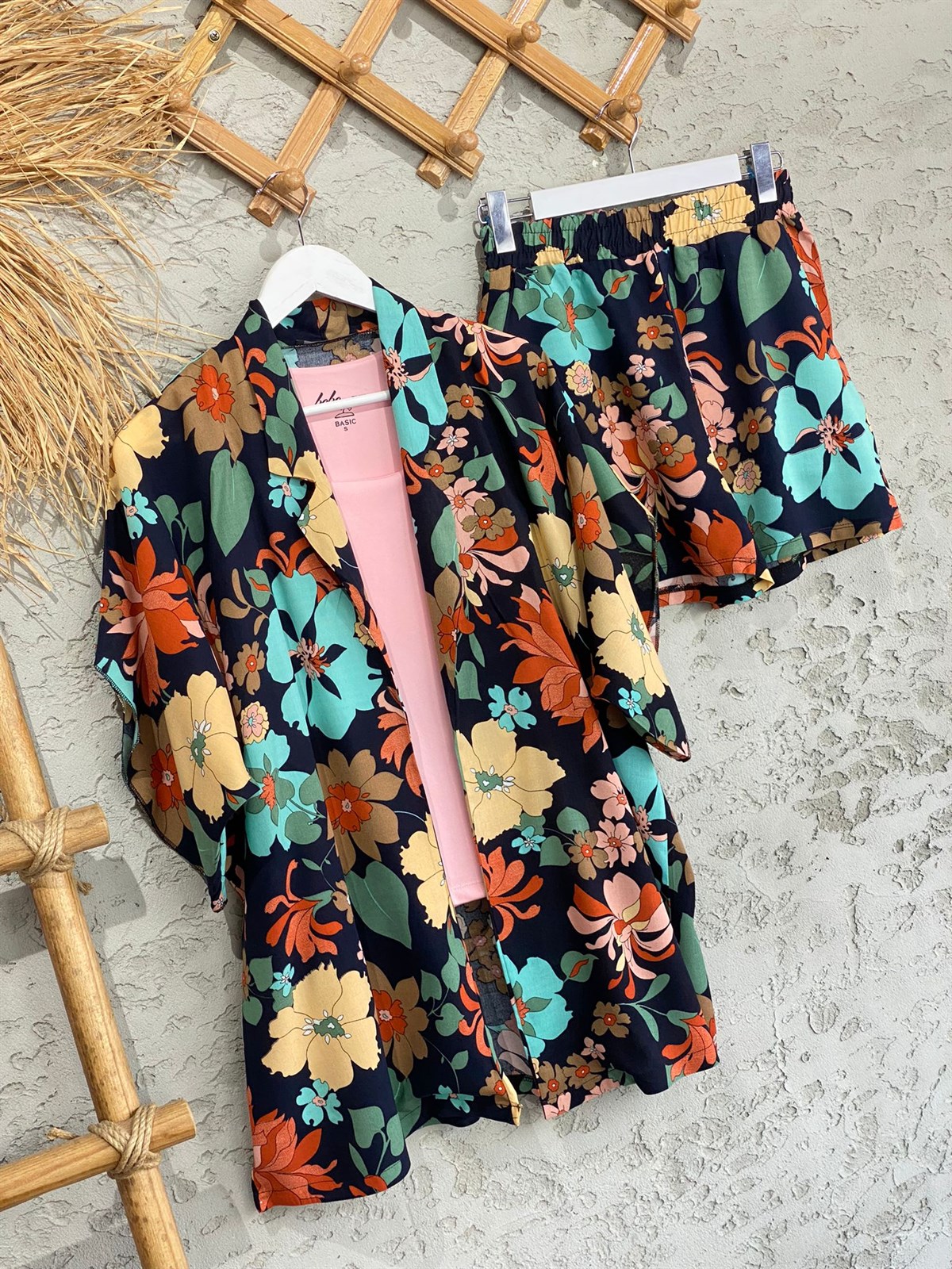 Sakura Çiçeği Desenli Kimono Şort Takım