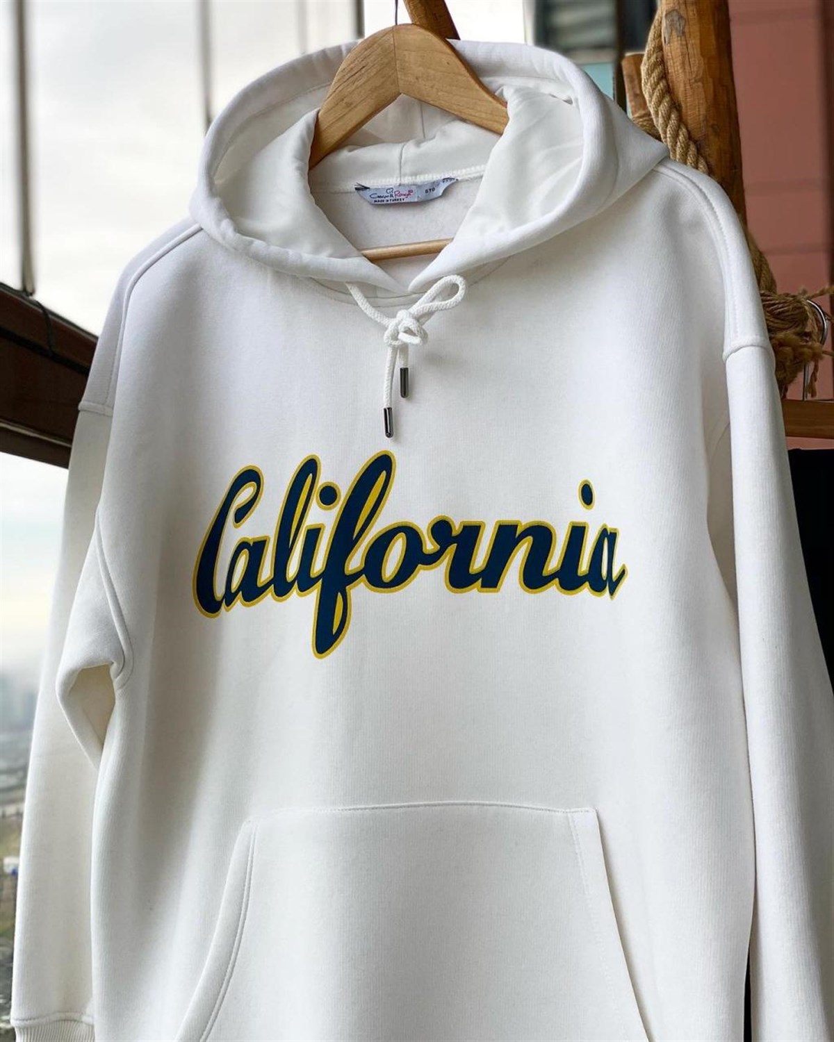 Salaş Üç İplik Kumaş Sweatshirt (BEYAZ)