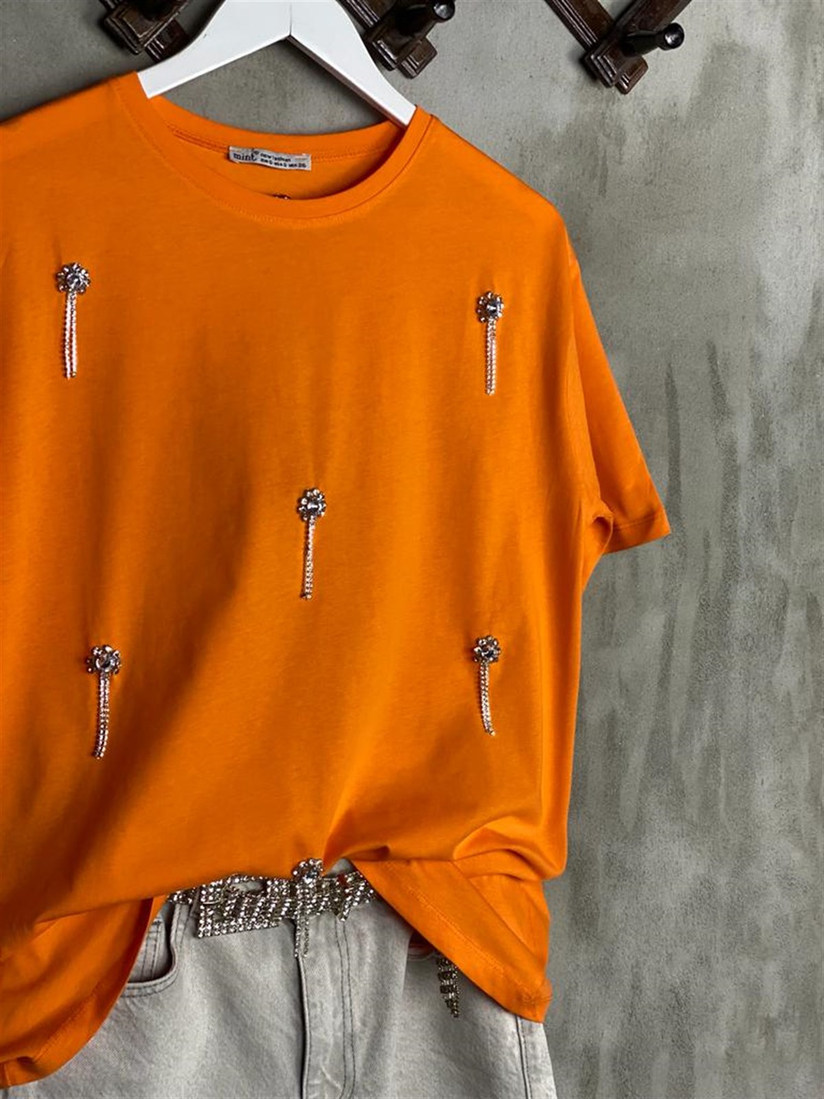 Salkım Kristal Taş İşçilik Tişört (Oranj)
