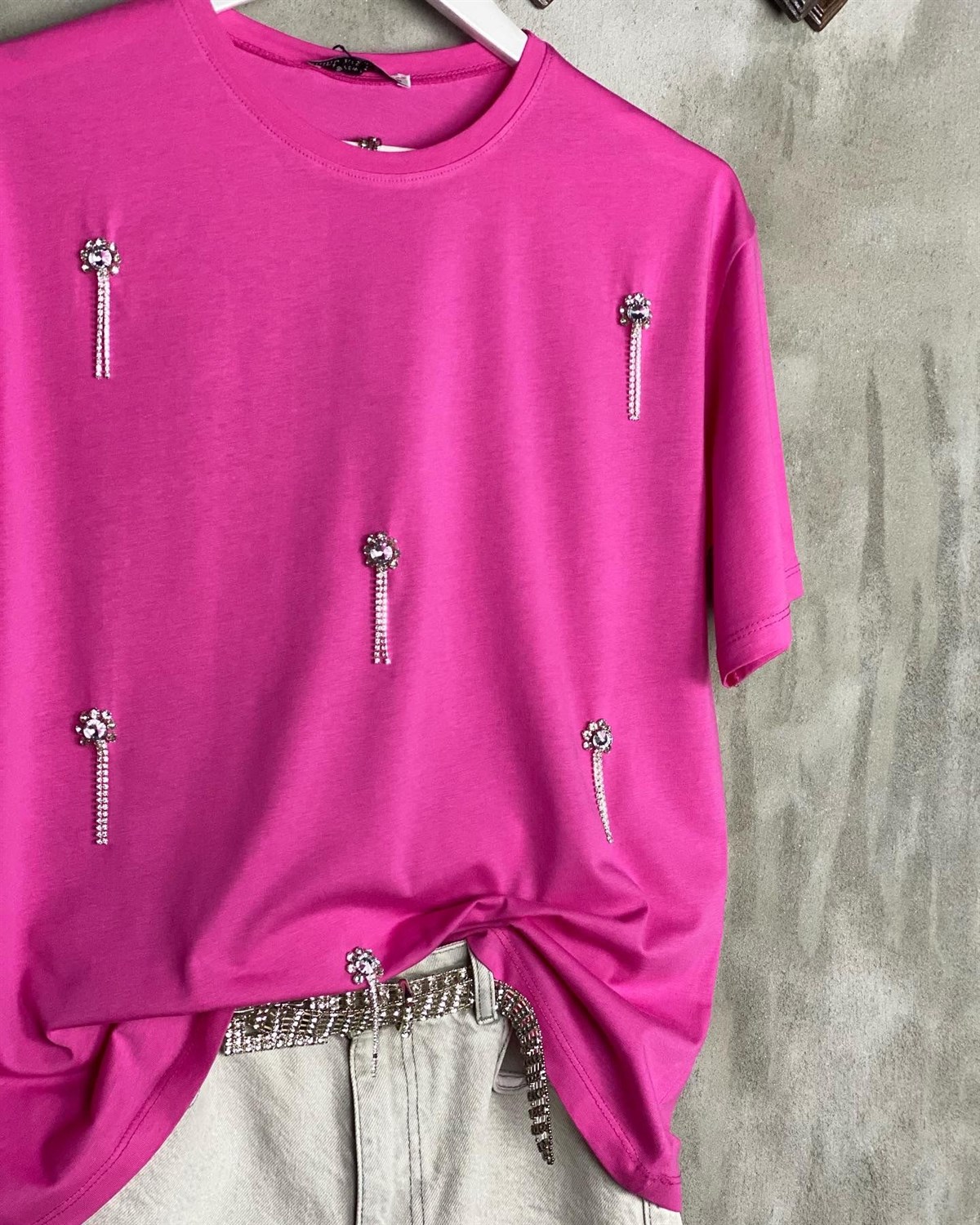 Salkım Kristal Taş İşçilik Tişört (Pembe)