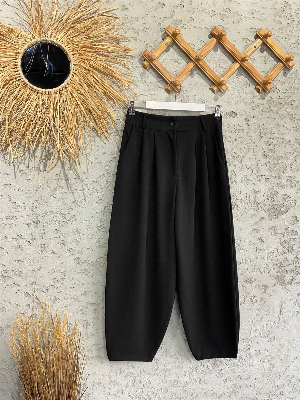 Şalvar Kesim Kumaş Pantolon (Siyah)