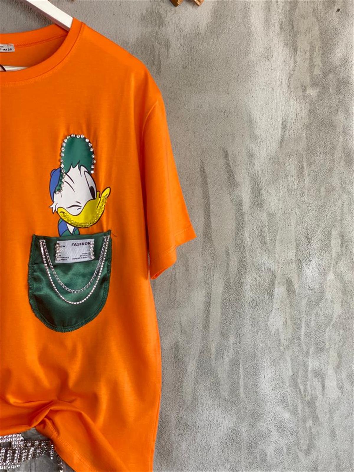 Saten Cep Taş İşlemeli Daffy Duck Kadın Tişört (Oranj)