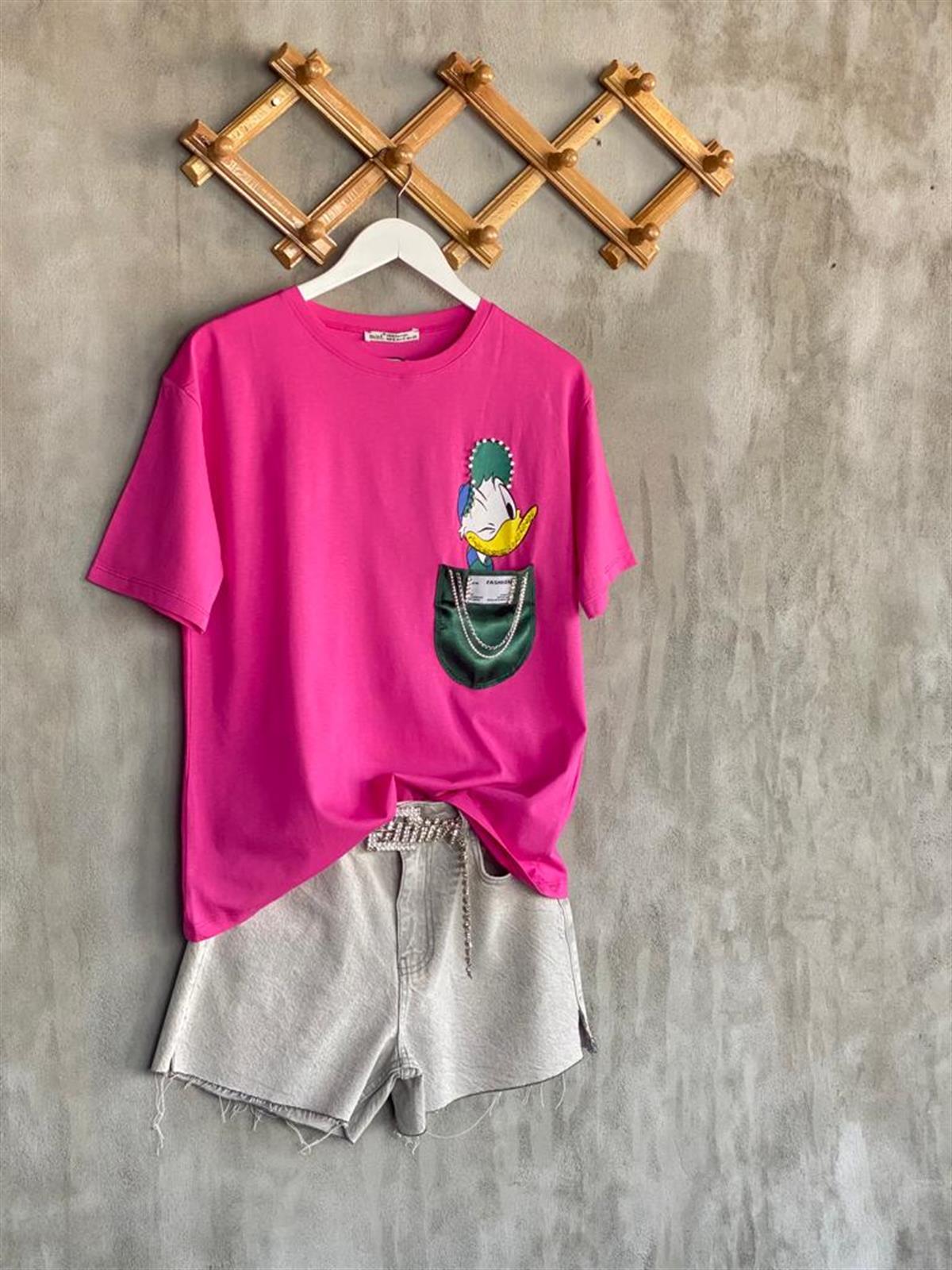 Saten Cep Taş İşlemeli Daffy Duck Kadın Tişört (Fuşya)