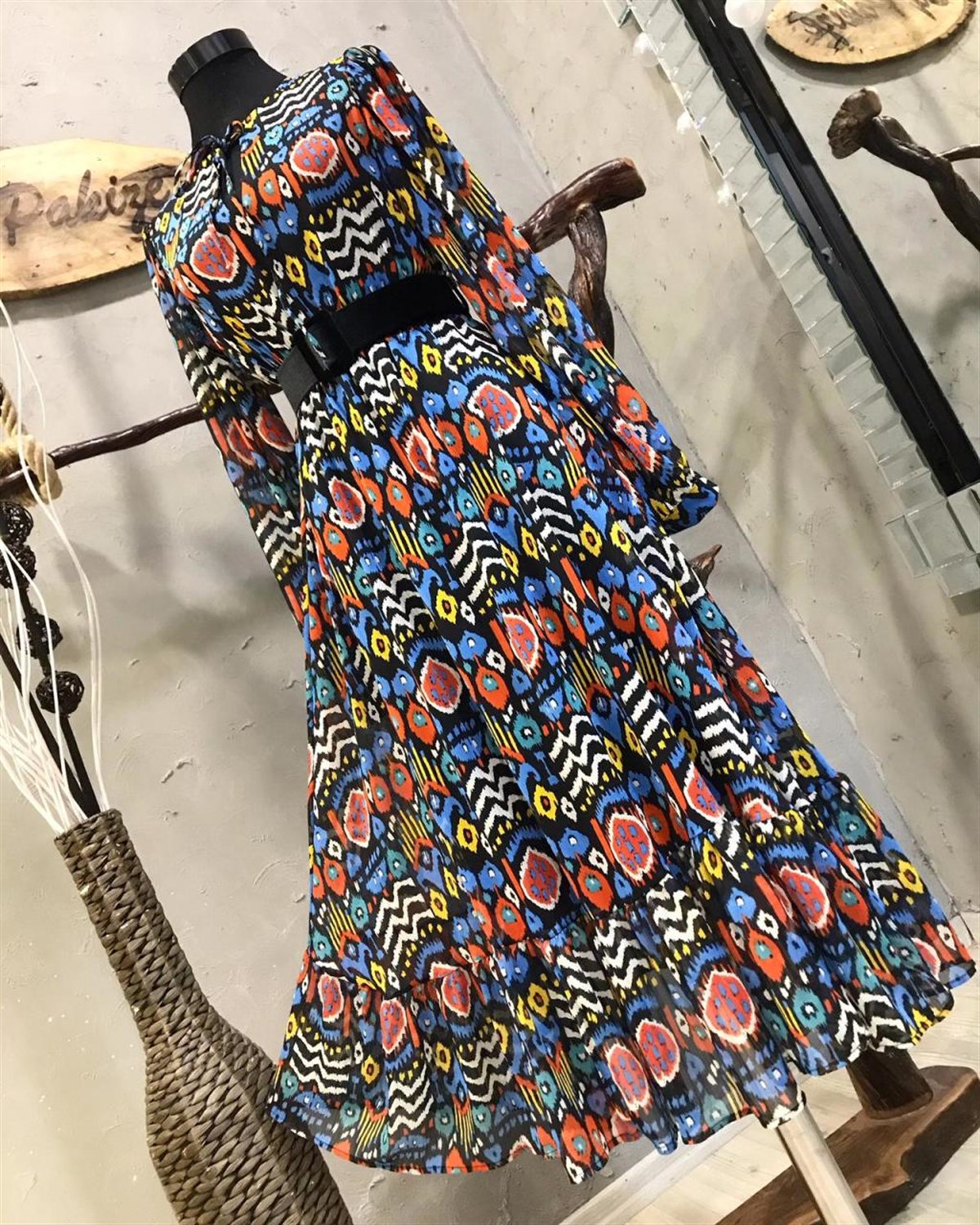 Şifon Kumaş Beli Lastikli Elbise