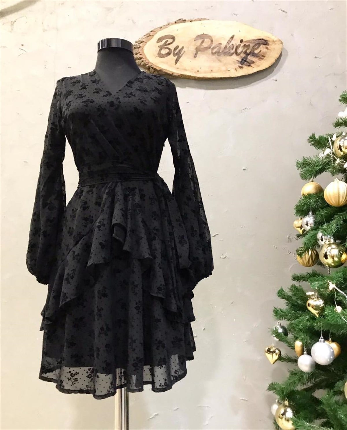Şifon Kumaş Yandan Fermuarlı Kuşaklı Mini Elbise