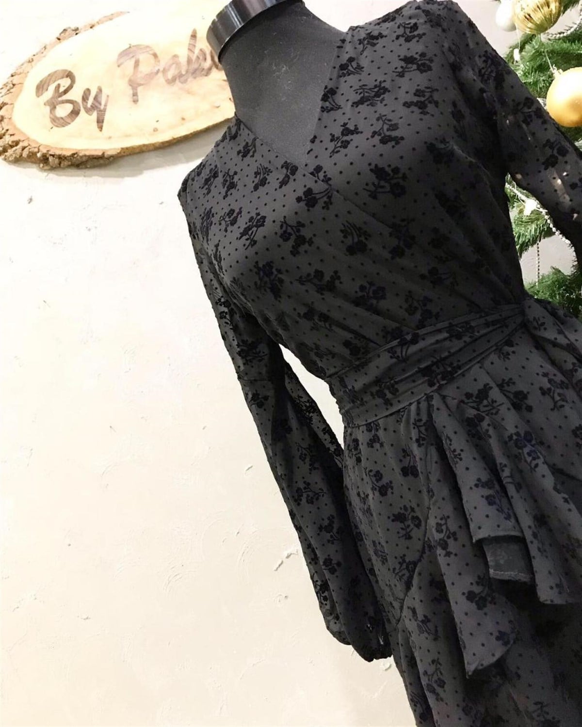 Şifon Kumaş Yandan Fermuarlı Kuşaklı Mini Elbise