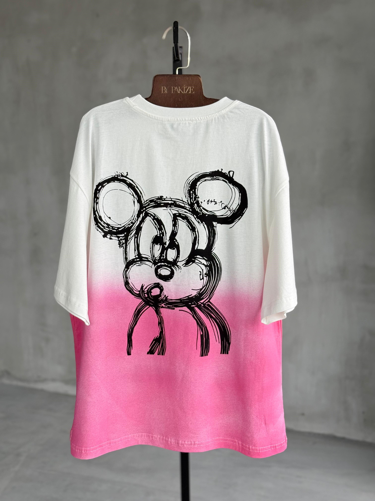 Sırt Baskı Detaylı Taş Yıkama Oversize Tişört (Pembe)