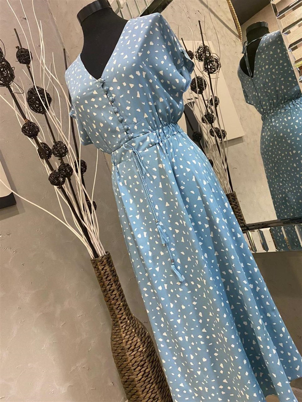 Sırt Detaylı Beli Lastikli Midi Boy Elbise (İNDİGO)