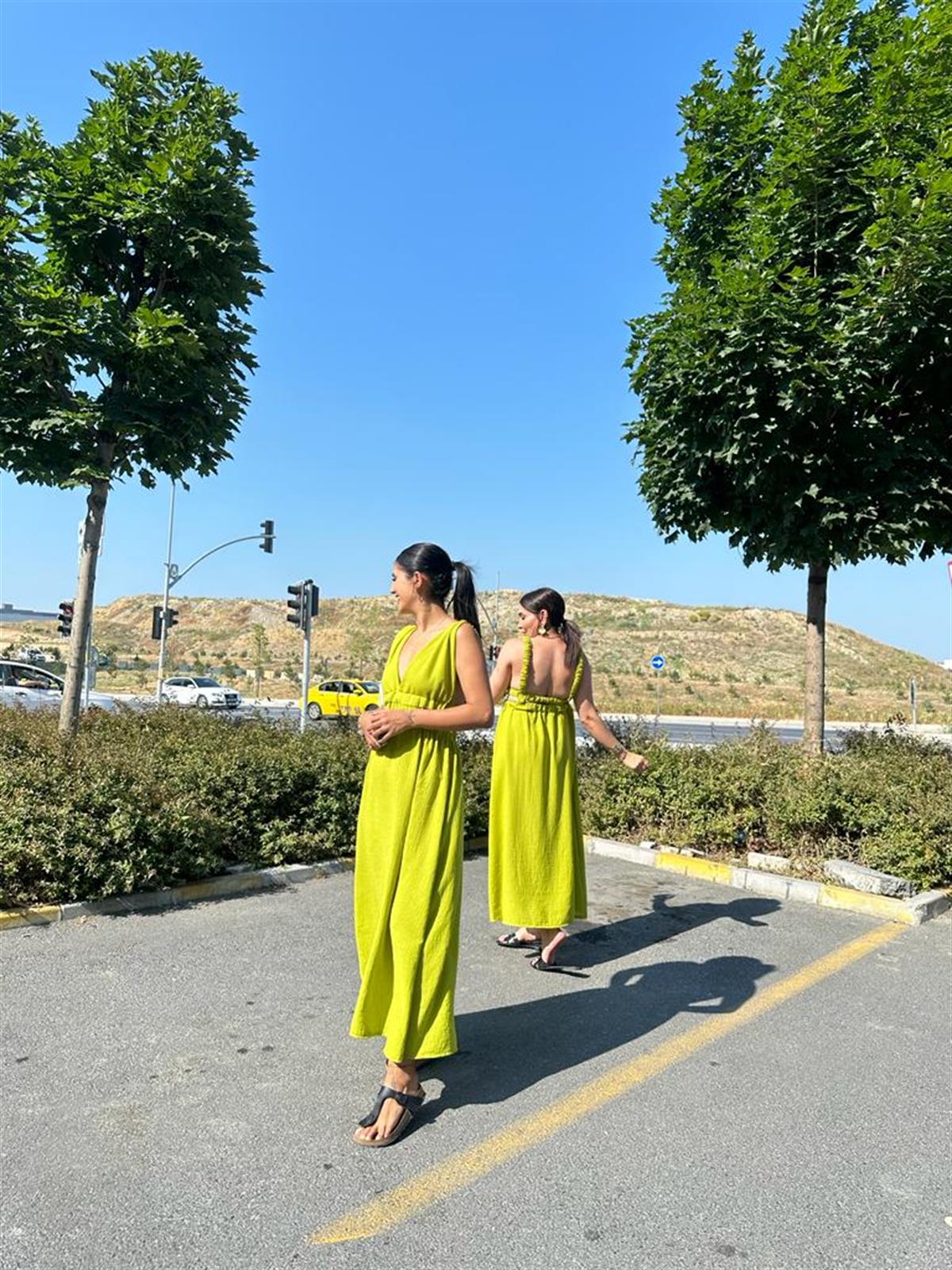 Sırt Detaylı Keten Elbise (Yağ Yeşili)