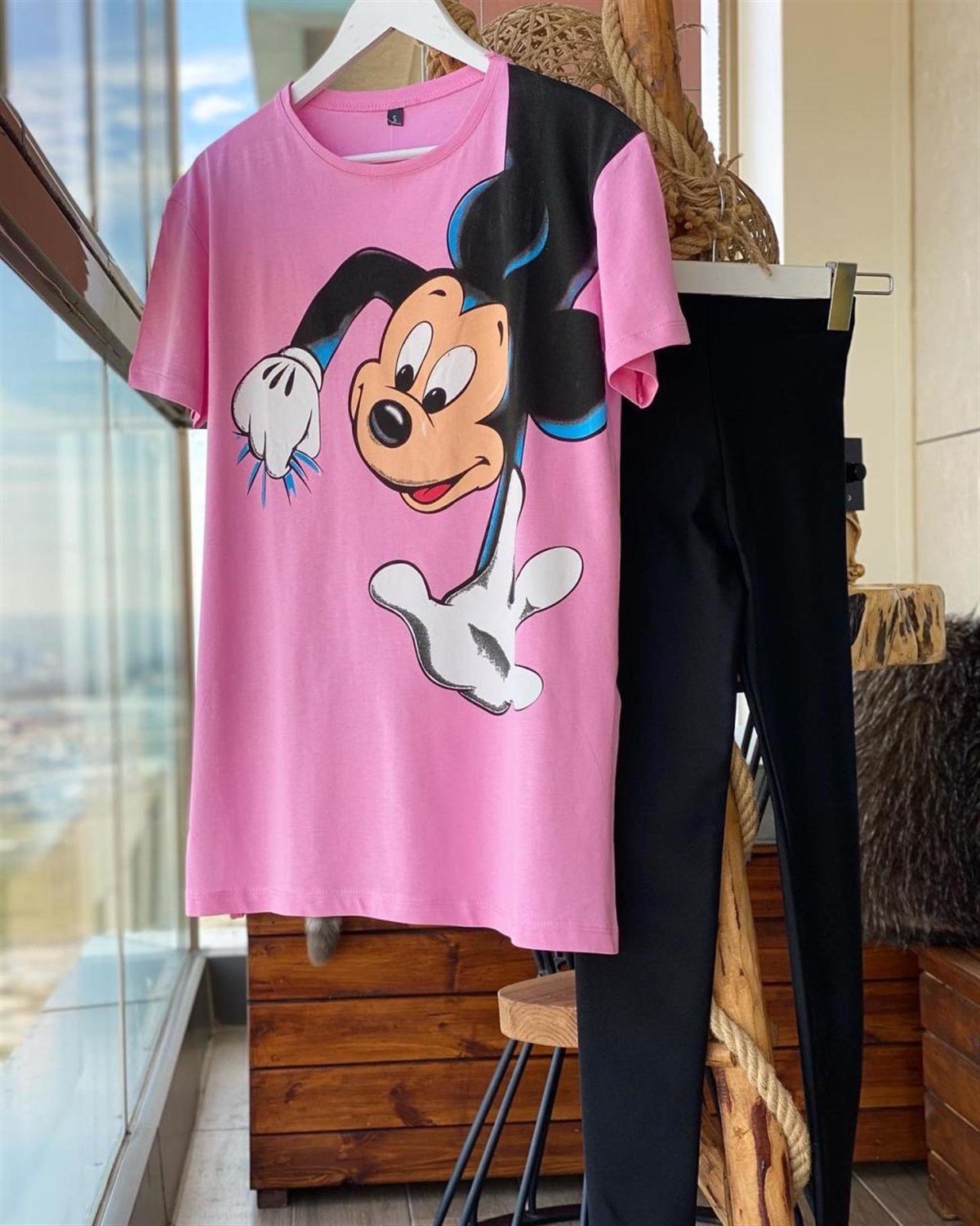 Sırt Detaylı Mickey Mouse Tshirt (PEMBE)