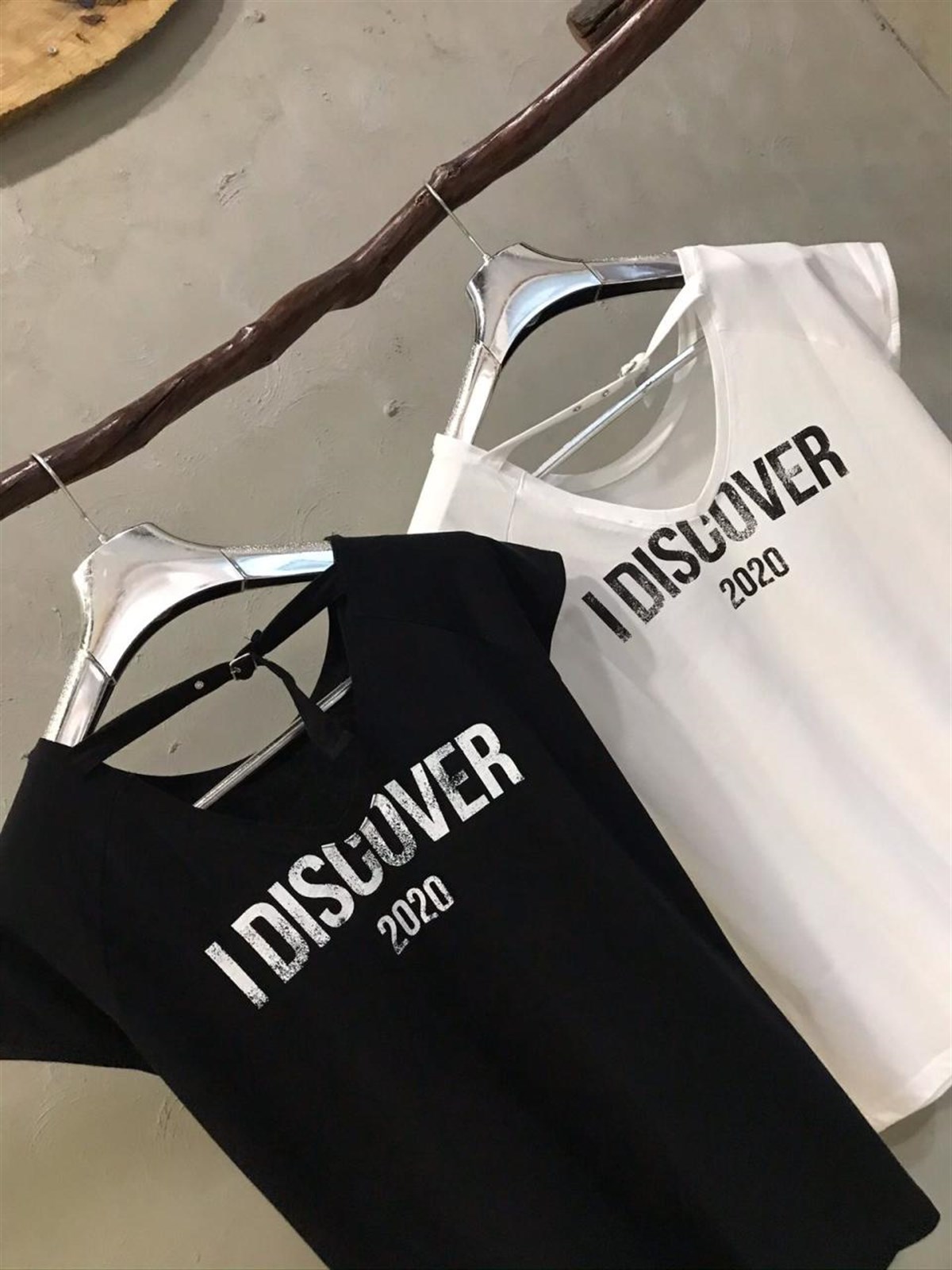 Sırt Detaylı Tshirt (BEYAZ & SİYAH)