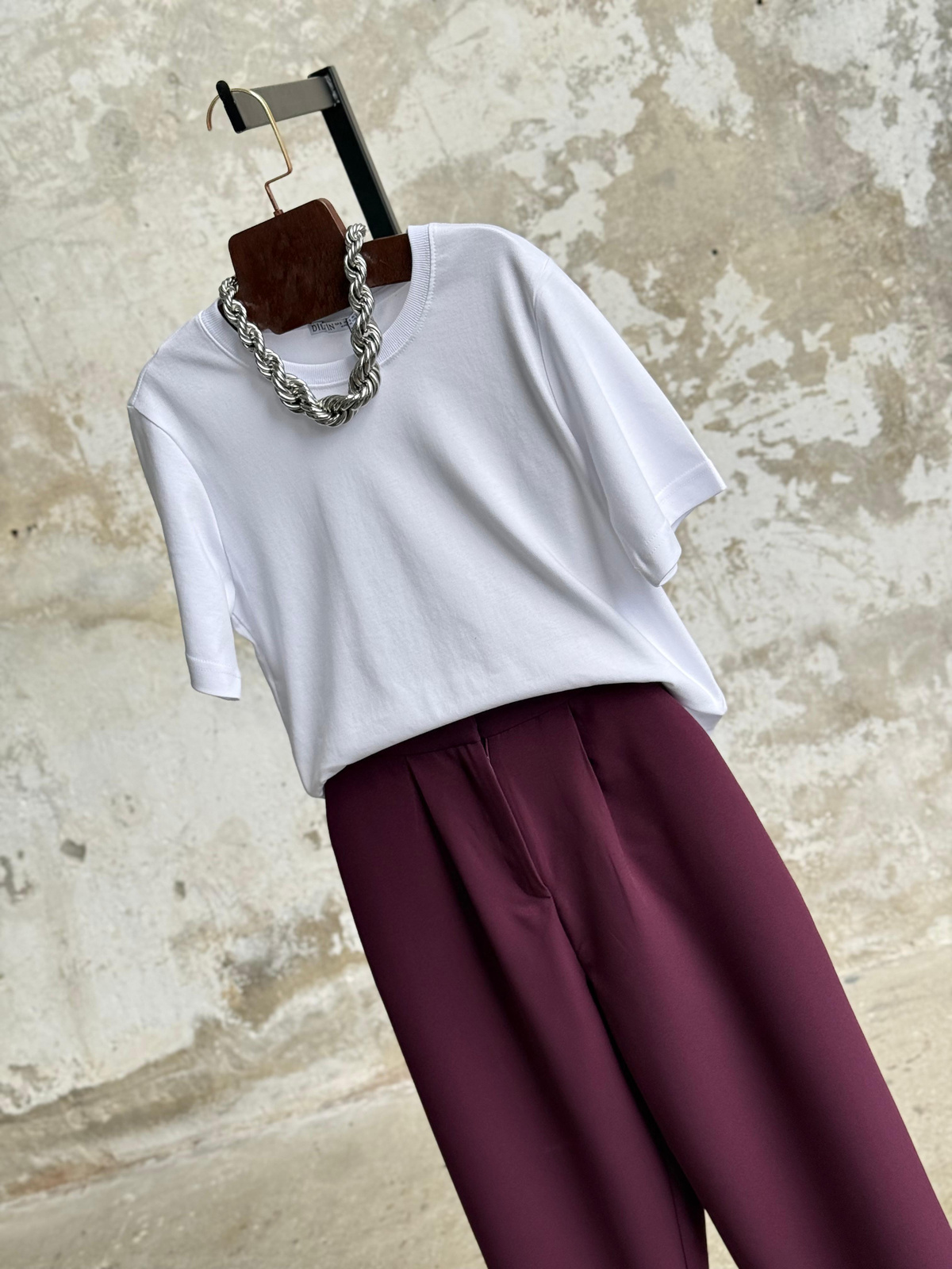 Sırt Lastik Detaylı Havuç Model Pantolon (Mürdüm)