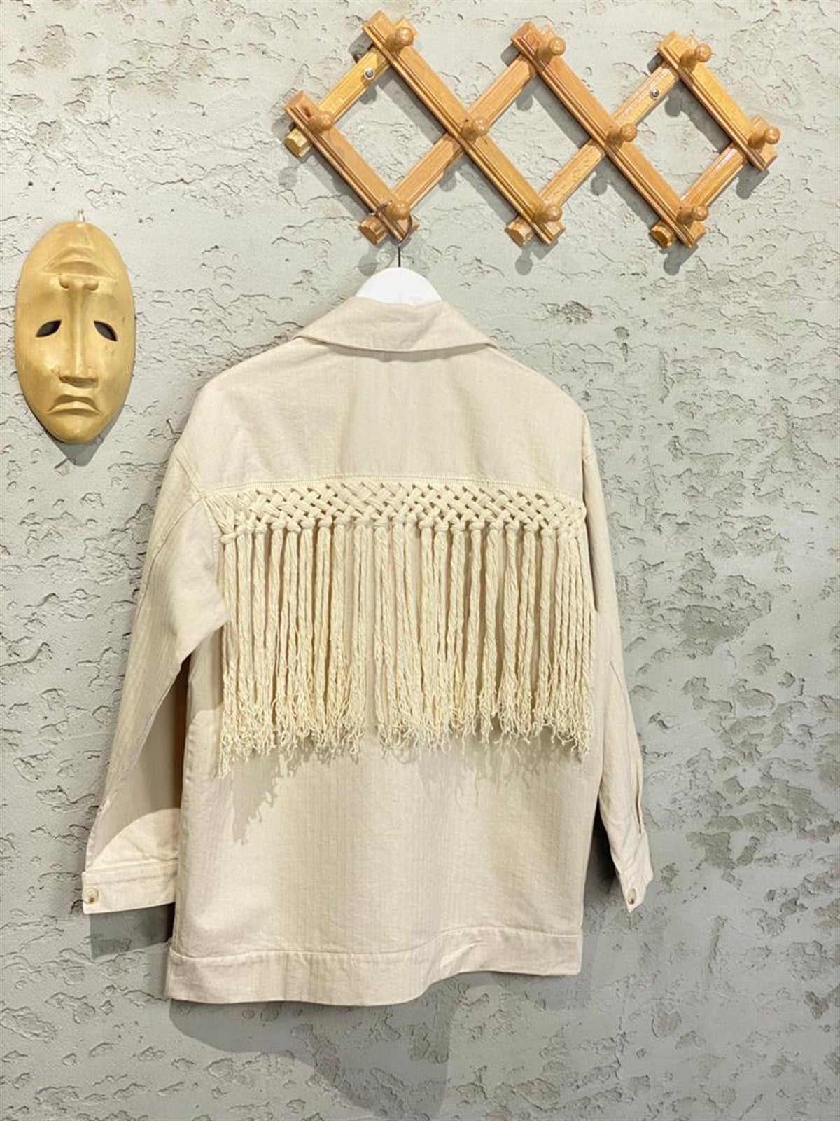 Sırtı Makrome Örme Detay Gabardin Gömlek Ceket (Taş)