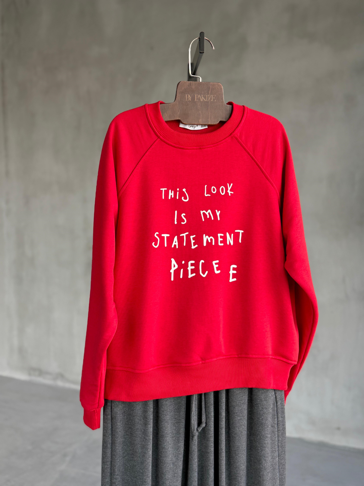 Statement Yazı Baskılı Sweatshirt (kırmızı)