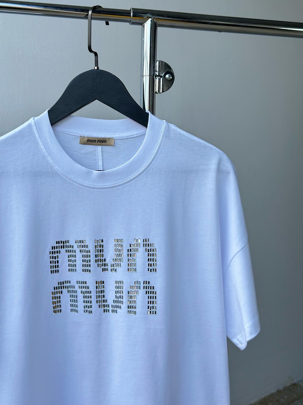 Taş İşçilikli Oversize Tişört (Beyaz)