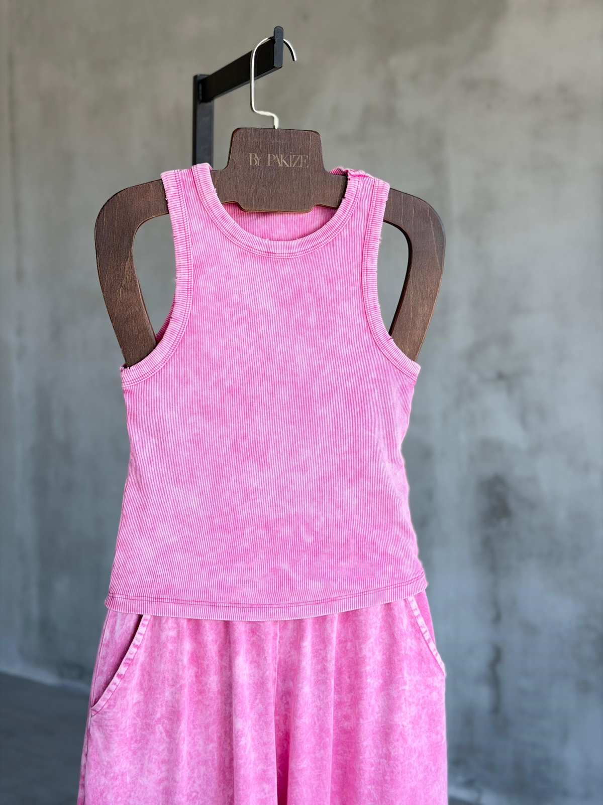 Taş Yıkamalı Halter Yaka Takım (Pembe)