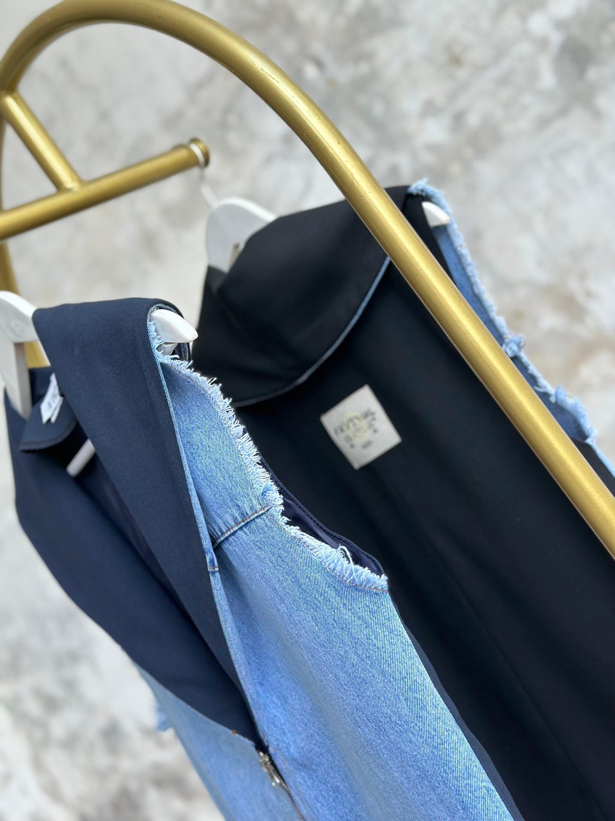 Tasarım Asimetrik Fermuar Detaylı Denim Yelek (Lacivert/Siyah)