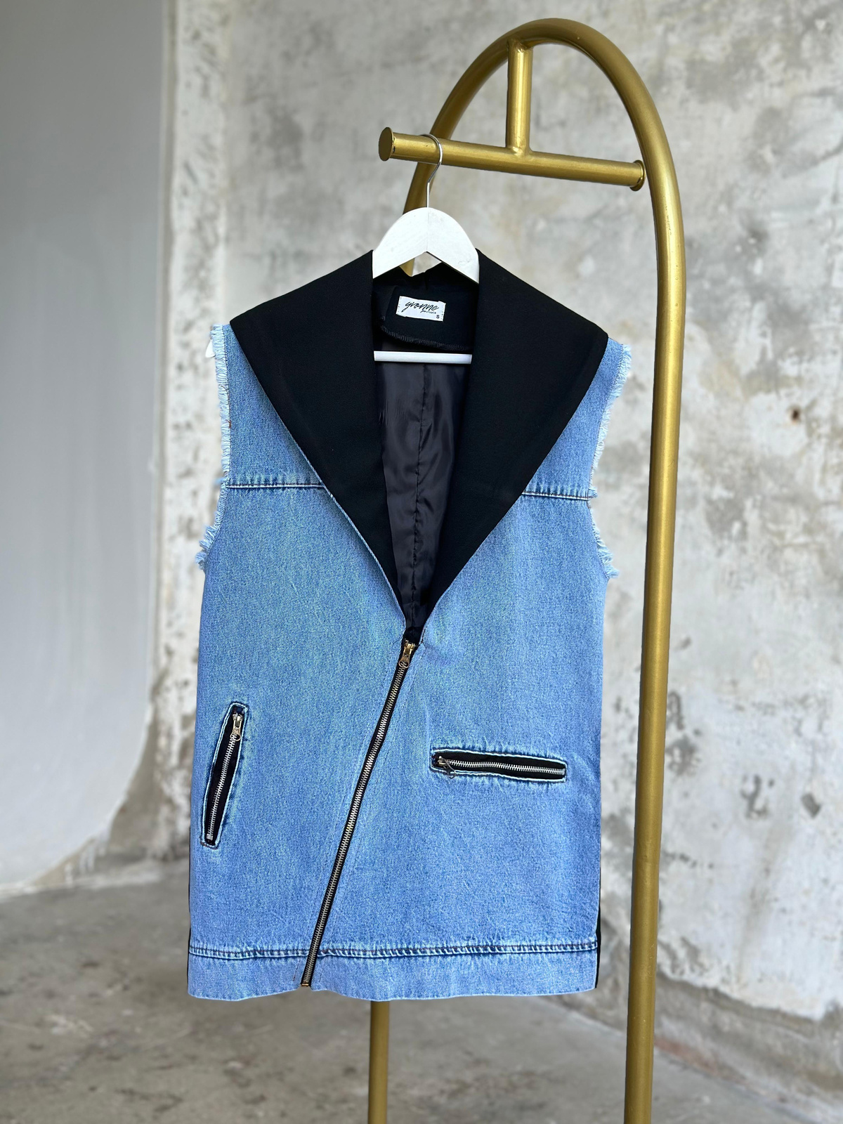 Tasarım Asimetrik Fermuar Detaylı Denim Yelek (Lacivert/Siyah)