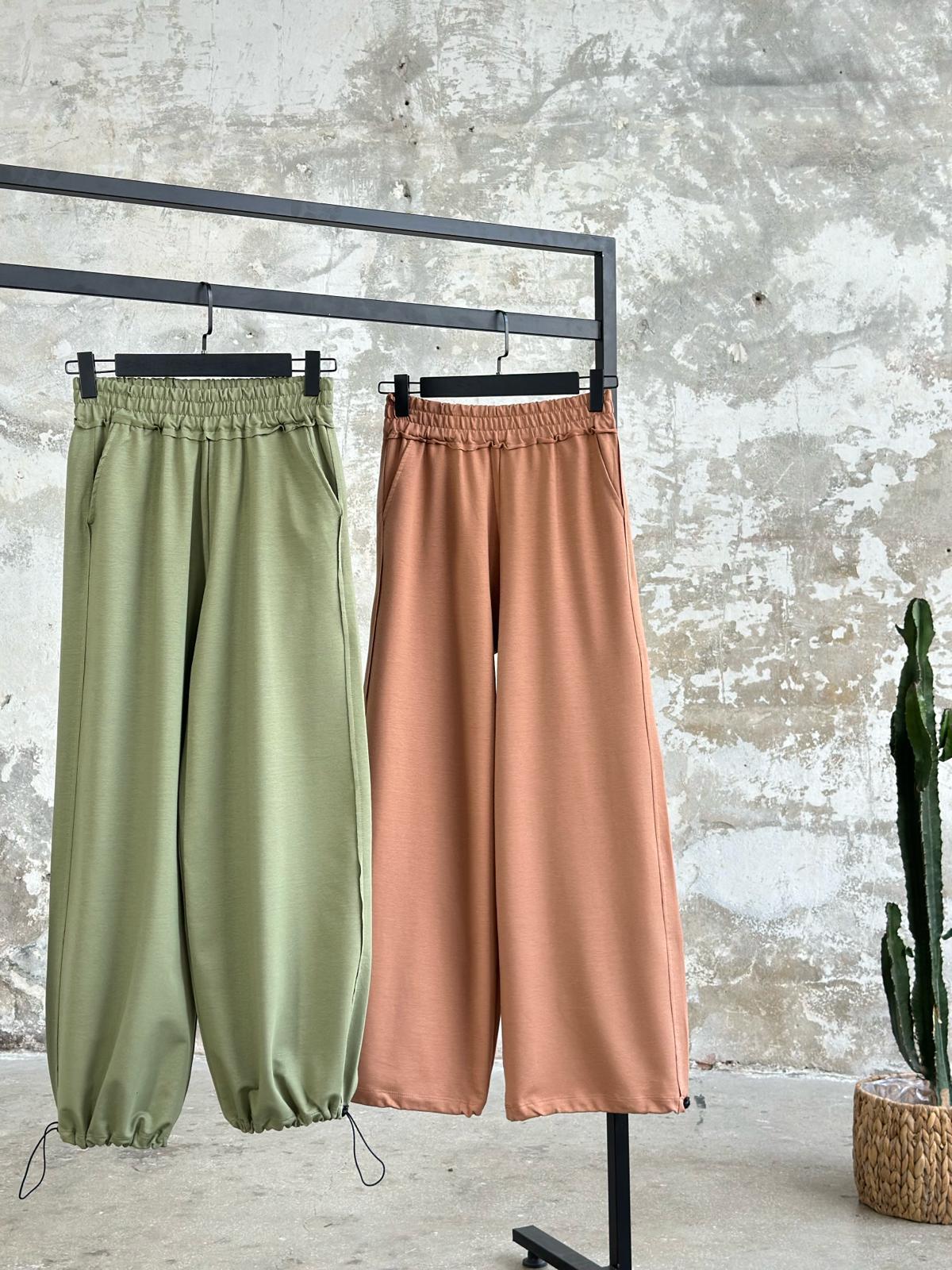 Tasarım Bol Paça Büzgü Detaylı Pantolon (Haki)