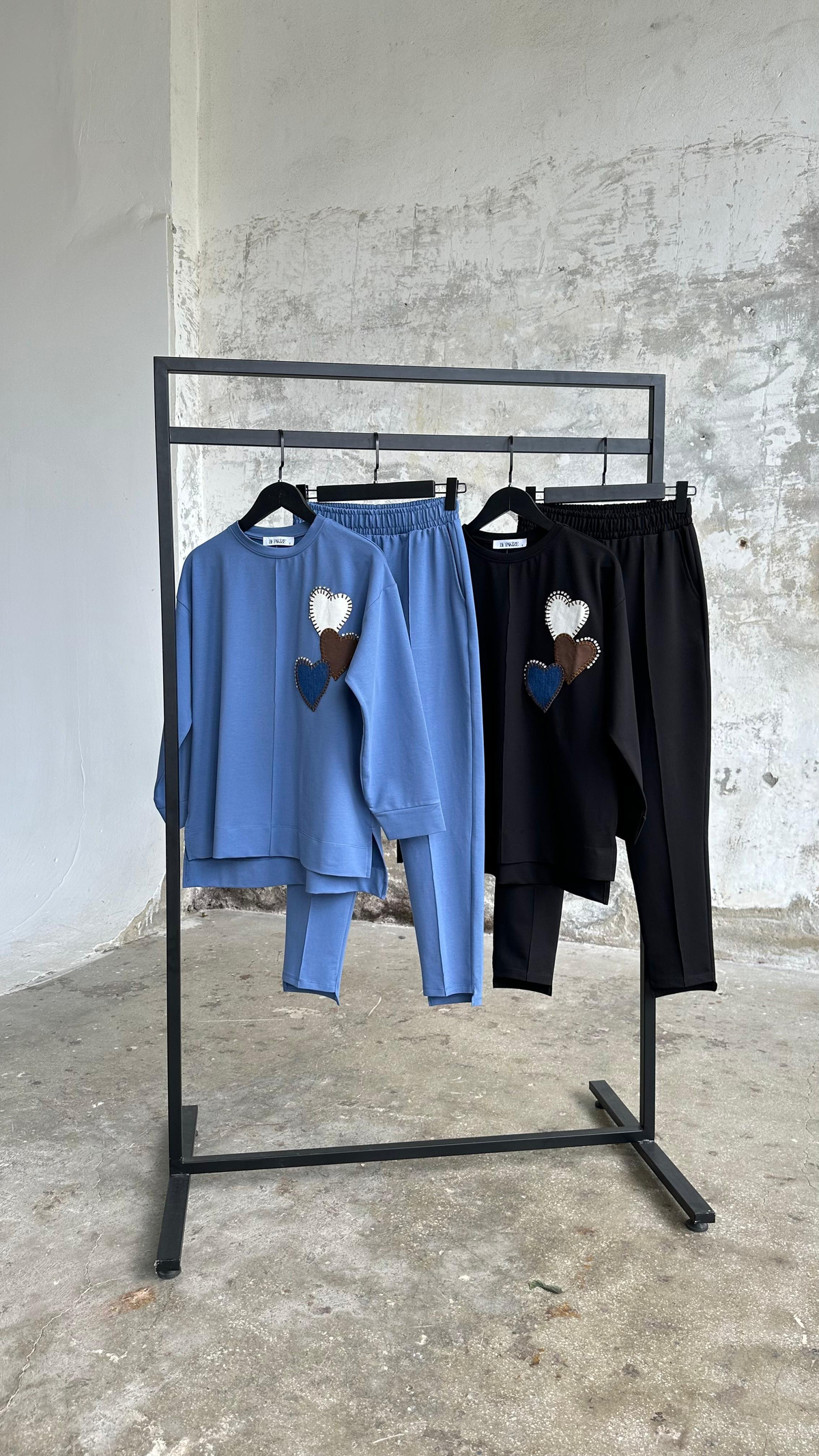 Tasarım Denim Kalp ve Taş İşçilikli Takım (Siyah)