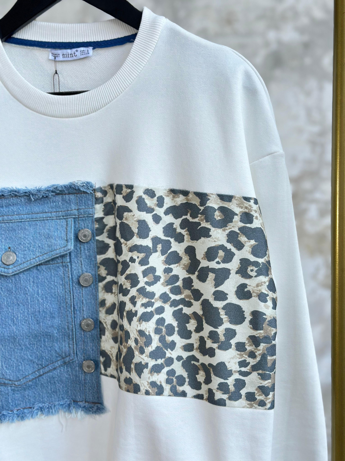 Tasarım Denim Kot Ve Leopar Geçişli Sweat (Beyaz)