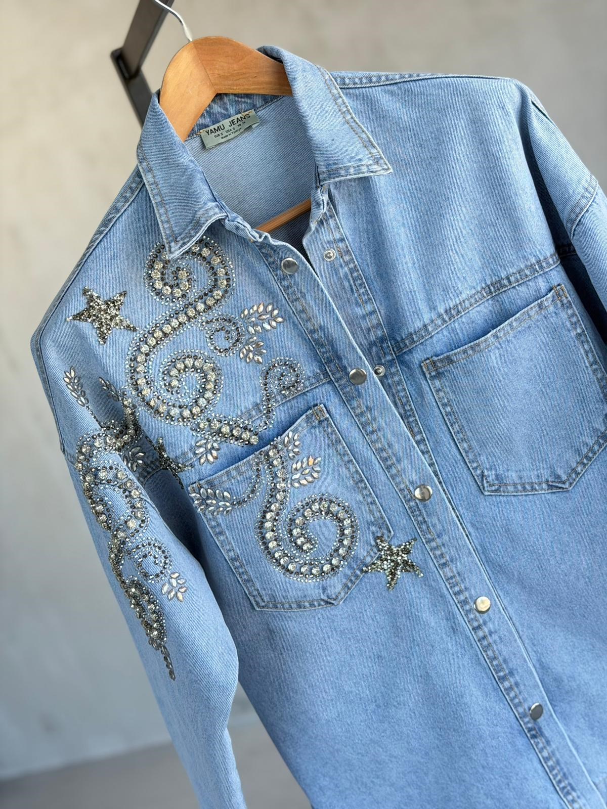 Tasarım İri Kristal Taş İşlemeli Denim Gömlek(Mavi)