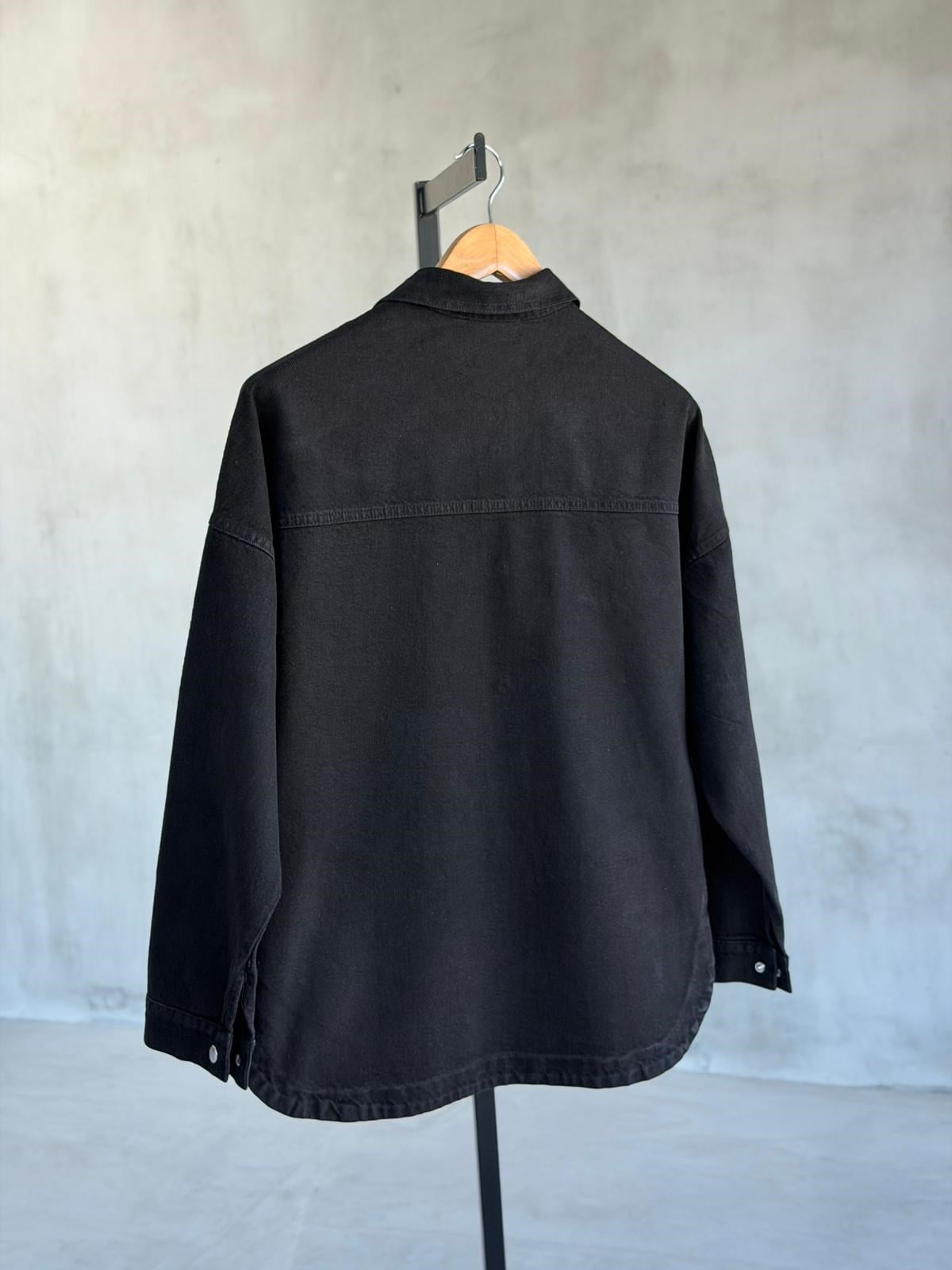 Tasarım İri Kristal Taş İşlemeli Denim Gömlek(Siyah)