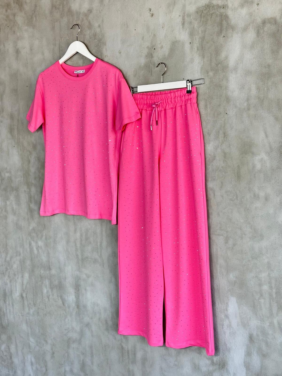 Tasarım Kristal Taş İşçilikli Takım (Pembe)