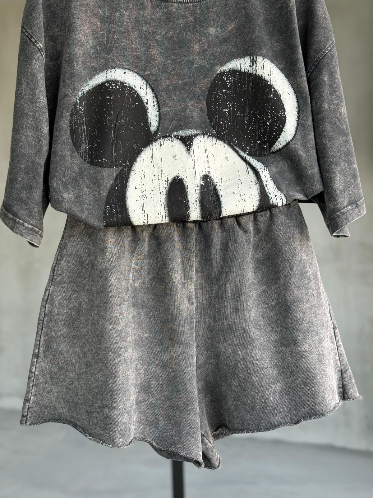 Tasarım Mickey Baskılı Taş Yıkama Oversize Dokuma TAKIM (Antrasit)