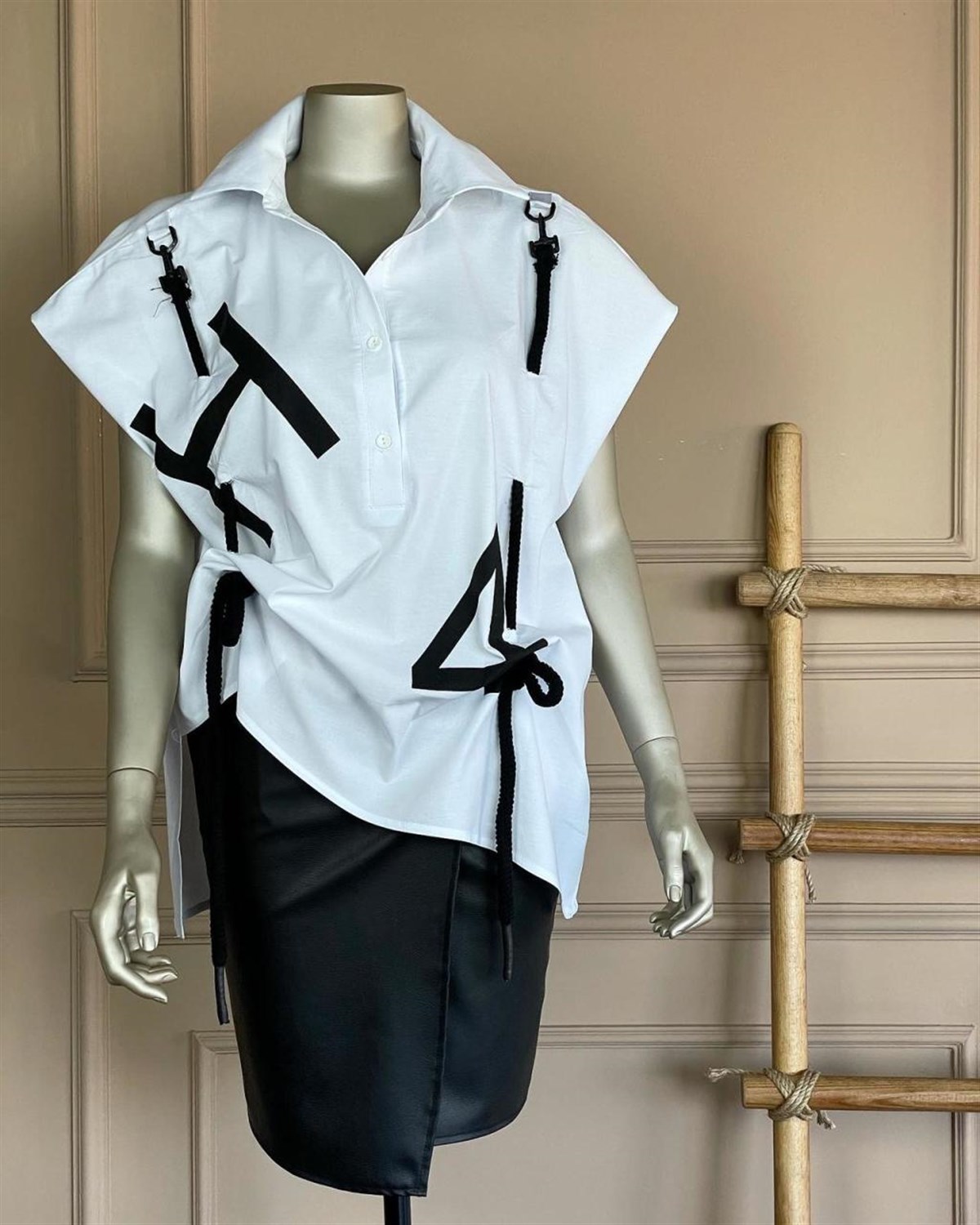 Tasarım Model Coton Kumaş Oversize Gömlek  (BEYAZ)