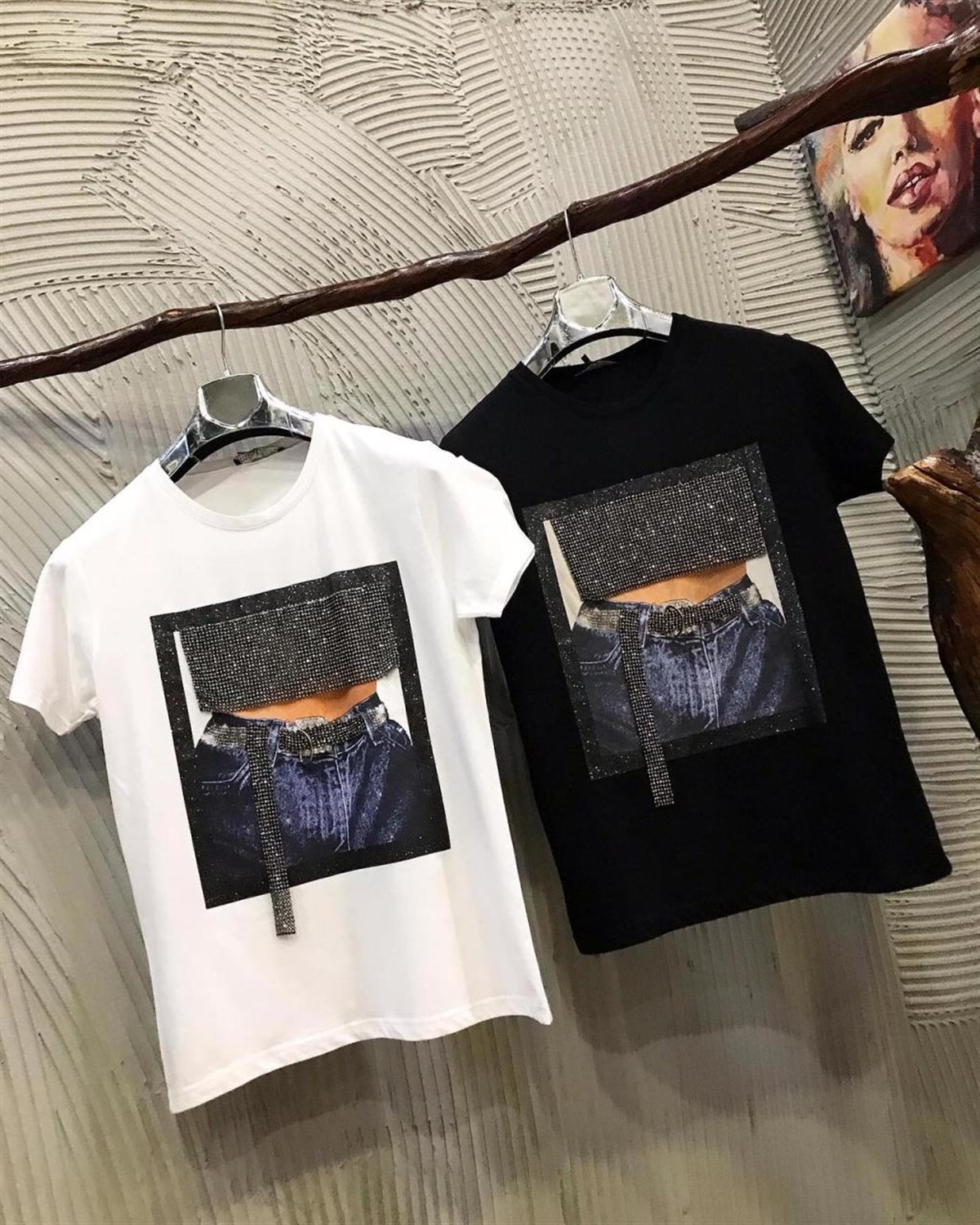 Tasarım Model Taşlı Tshirt (BEYAZ & SİYAH)