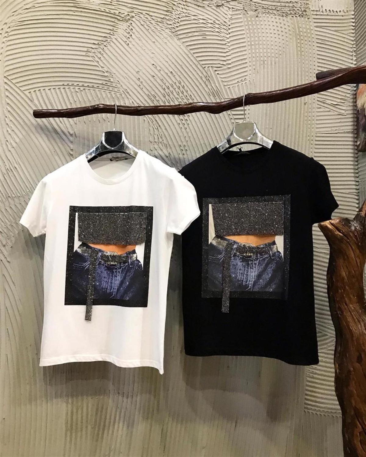 Tasarım Model Taşlı Tshirt (BEYAZ & SİYAH)