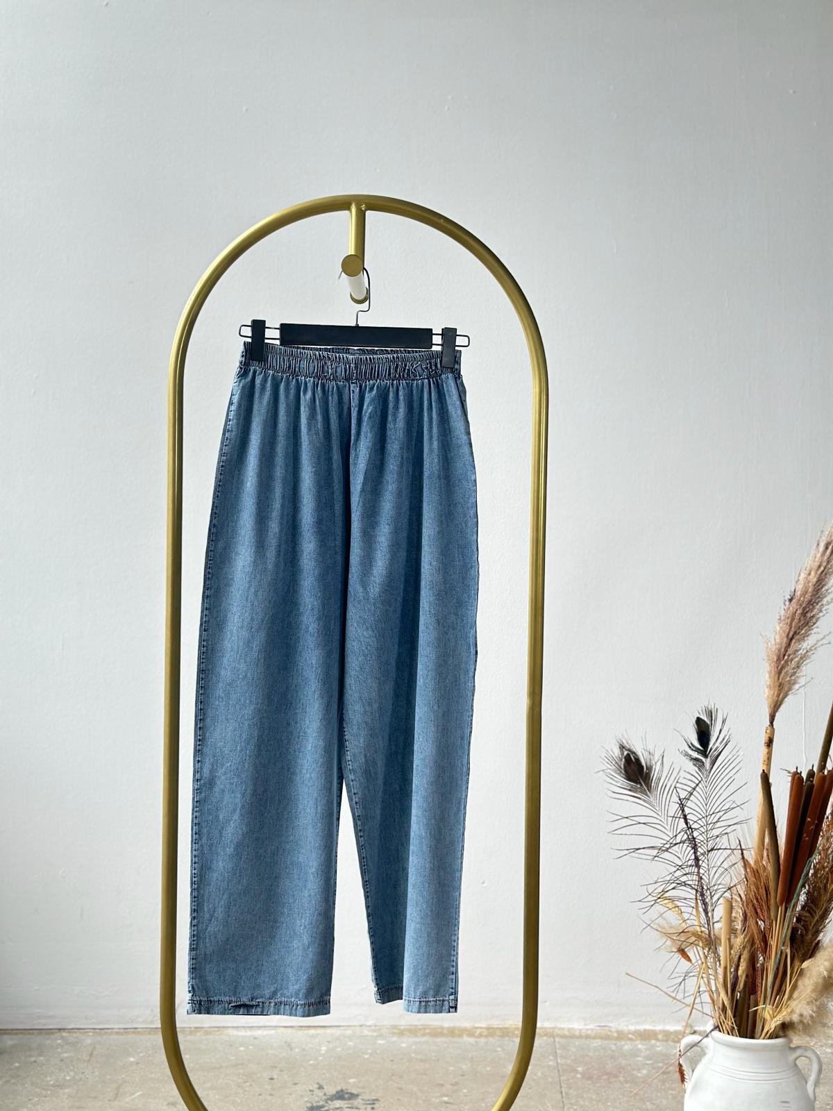 Tasarım Organze Kumaş Çiçek Desenli Denim Takım (Buz Mavisi)