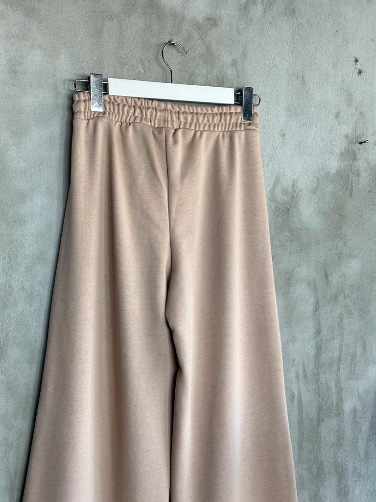 Tasarım Paraşüt Cep Detaylı Bol Paça Pantolon (Bej)