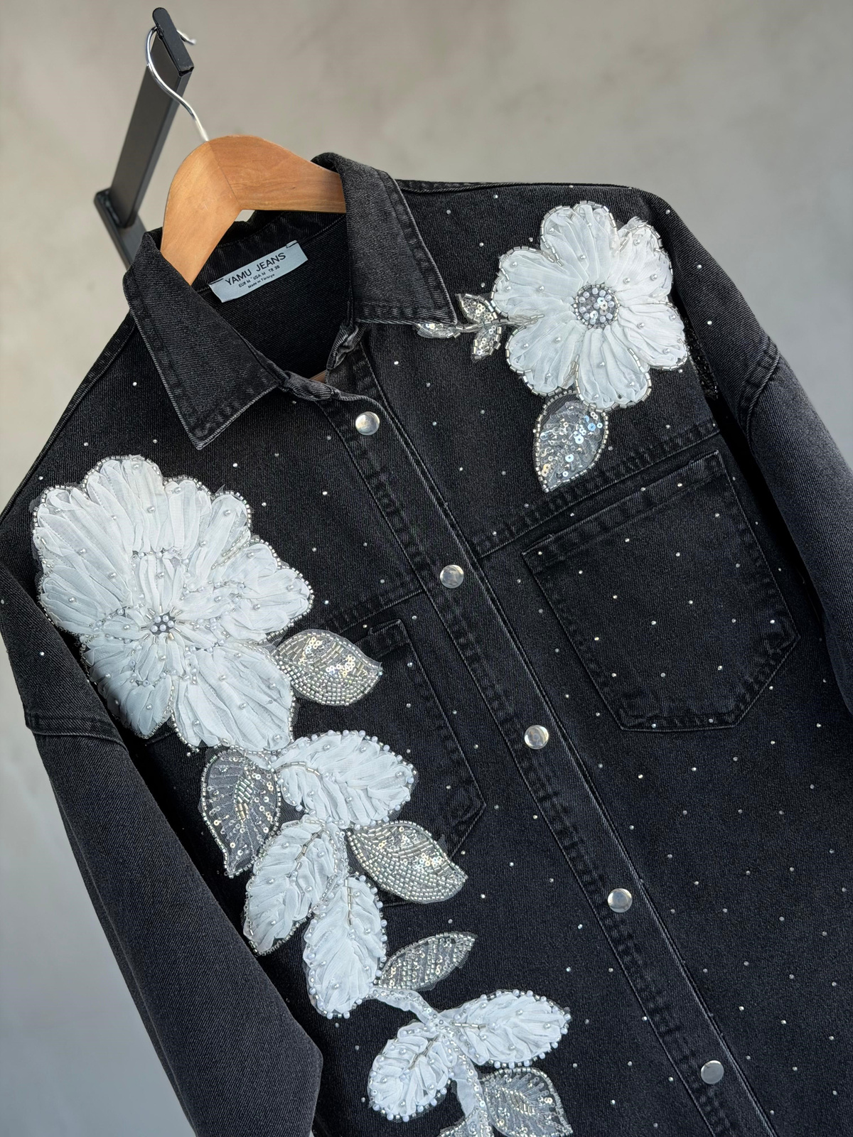 Tasarım Serpme Kristal Taşlı Denim Gömlek(Siyah)