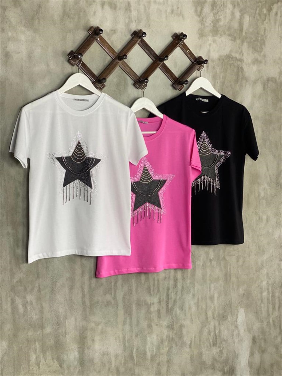 Tasarım Taş İşçilikli Yıldız Desen Tişört (Pembe)