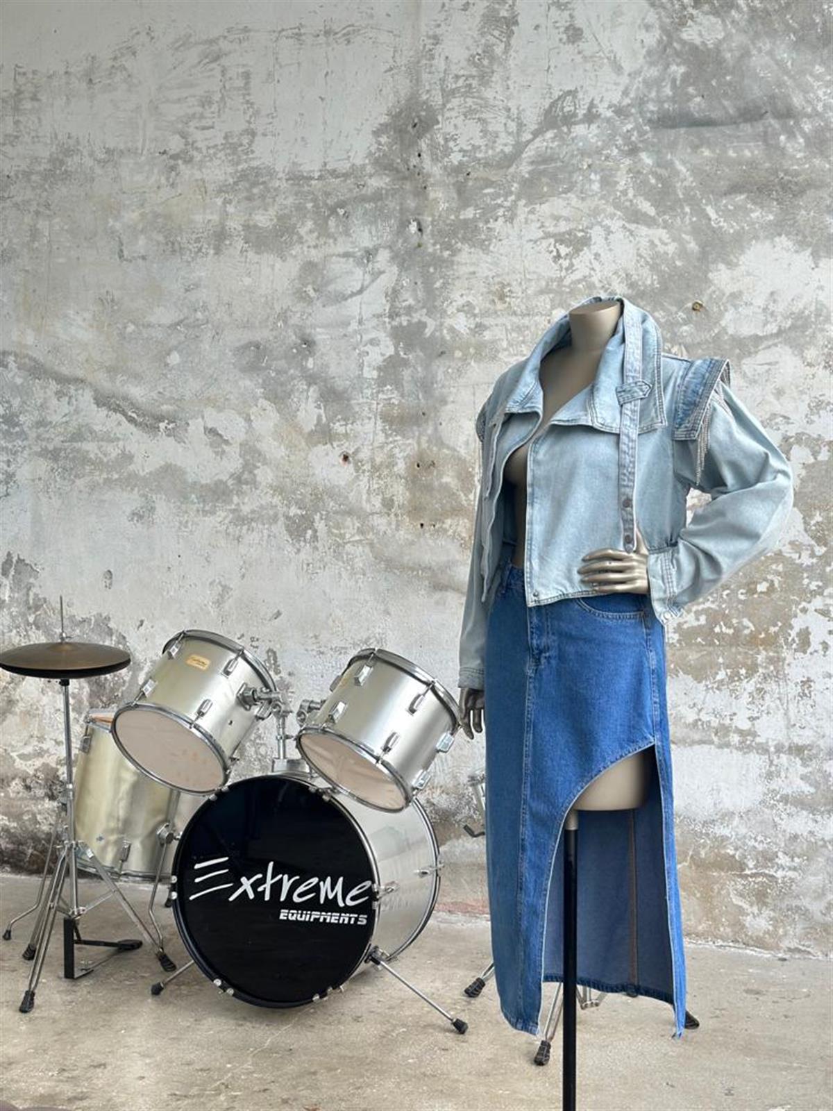 Tasarım Taş Ve Kemer Detay Denim Ceket (Mavi)