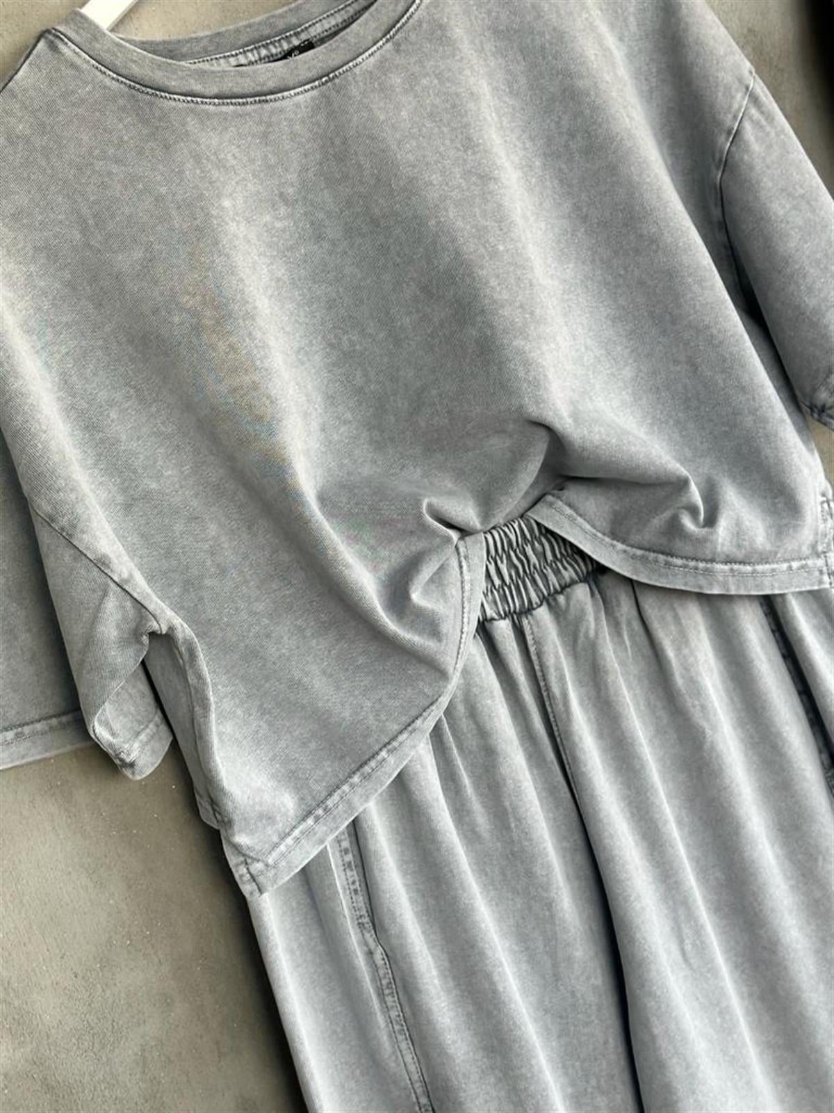 Tasarım Taş Yıkamalı Şalvar Model Pantolon Ve Crop Tişörtlü Takım (Açık Gri Melanj))
