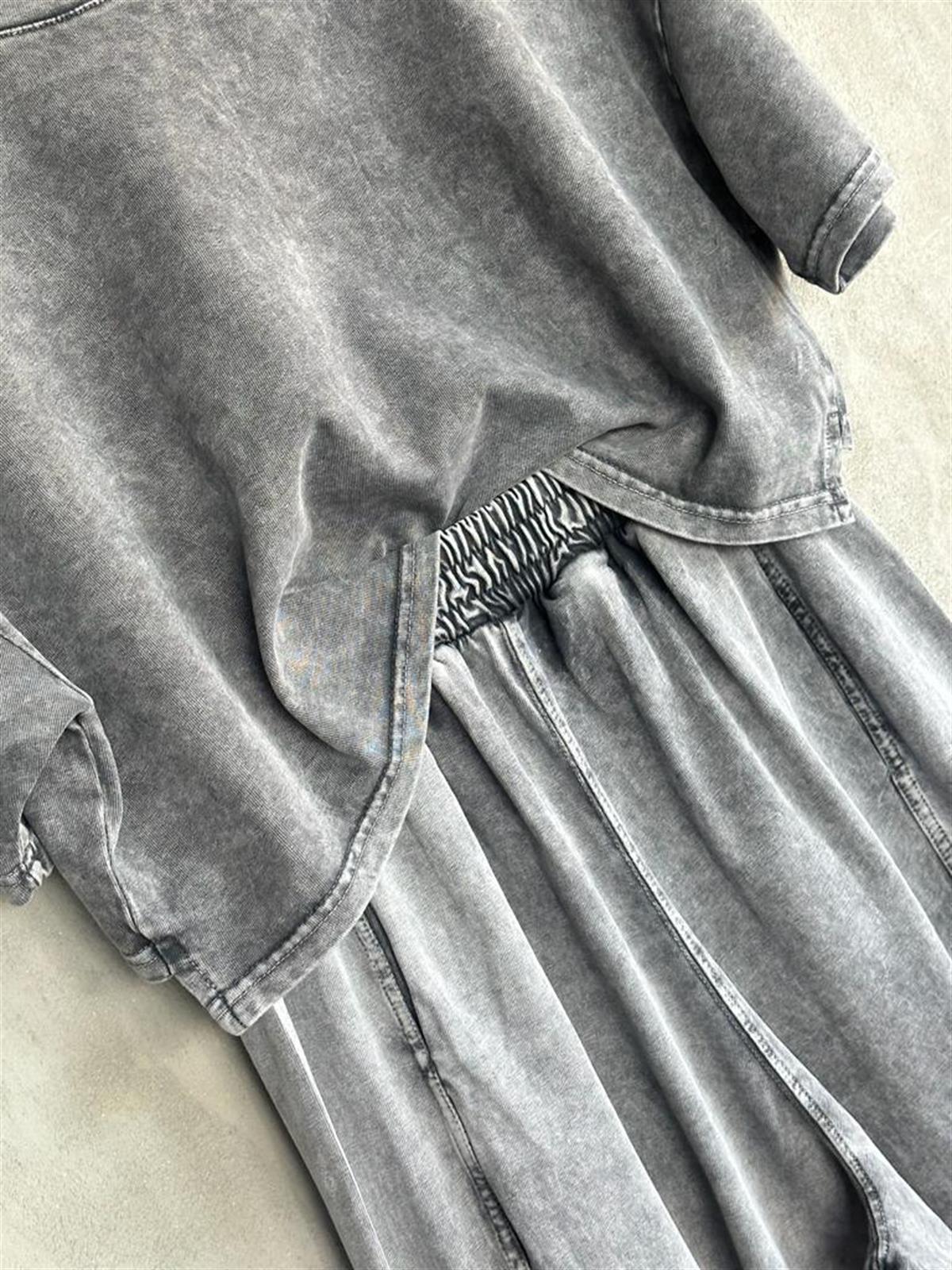 Tasarım Taş Yıkamalı Şalvar Model Pantolon Ve Crop Tişörtlü Takım (Koyu Gri Melanj)