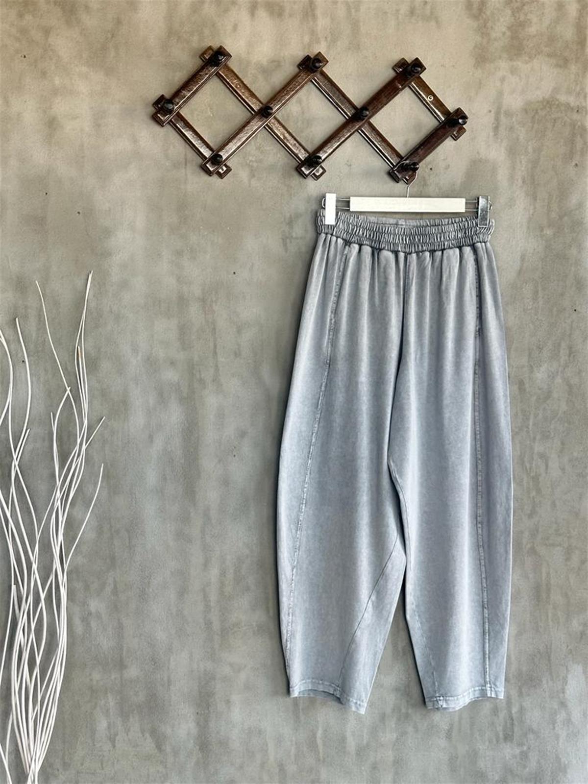 Tasarım Taş Yıkamalı Şalvar Model Pantolon Ve Crop Tişörtlü Takım (Açık Gri Melanj))