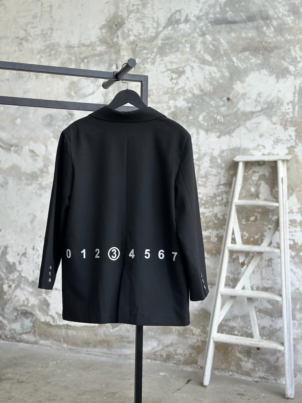 Tasarım Yazı Baskılı Kadın Blazer Ceket (Siyah) 