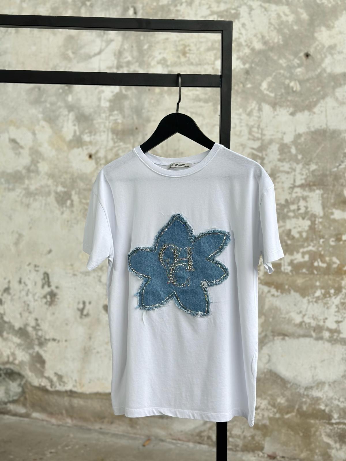 Tasrım Model Denim Çiçek Desenli T-Shirt (Beyaz)