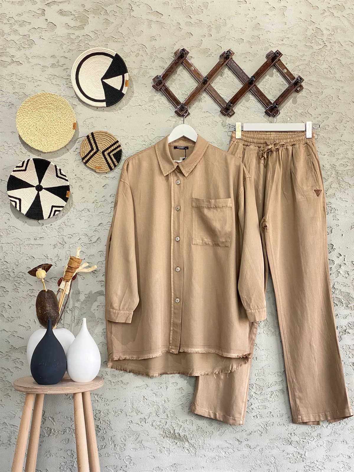 TenselPüsküllü Gömlek Ve Pantolon (Camel)