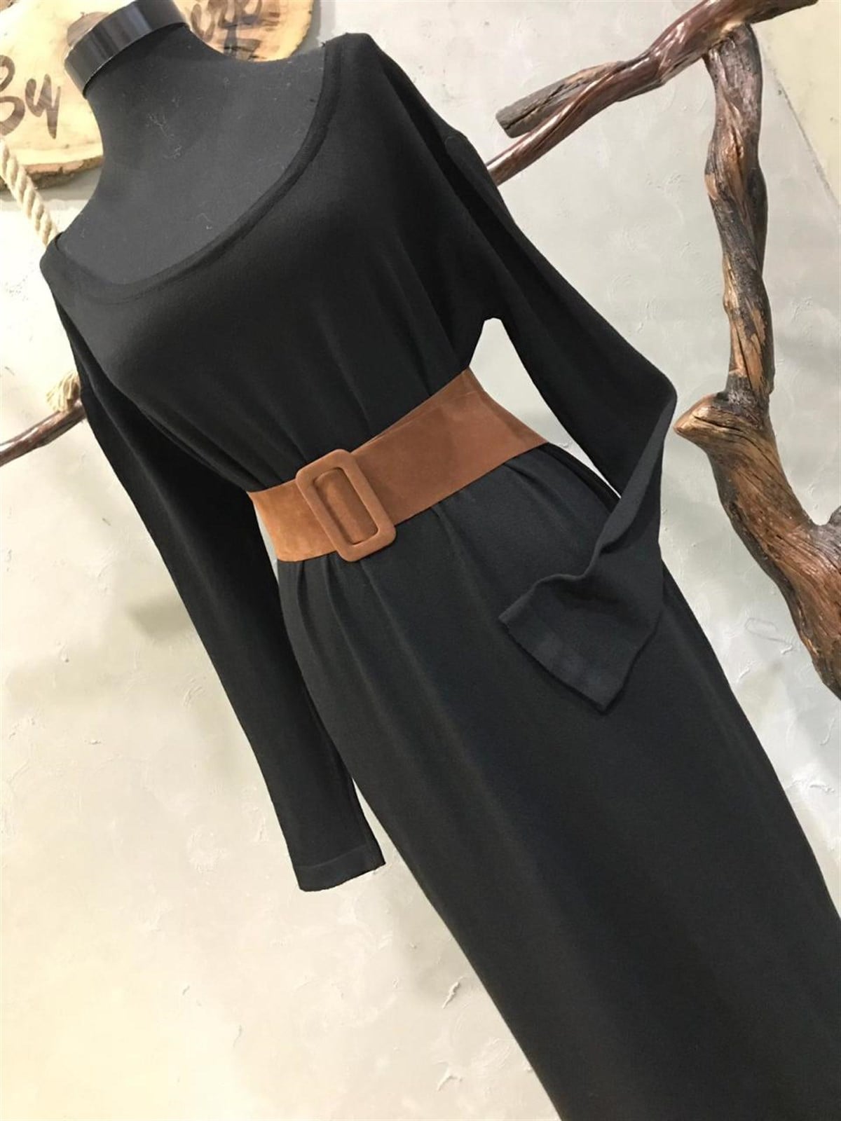 Triko Kumaş Oversize Kesim Elbise (SİYAH)